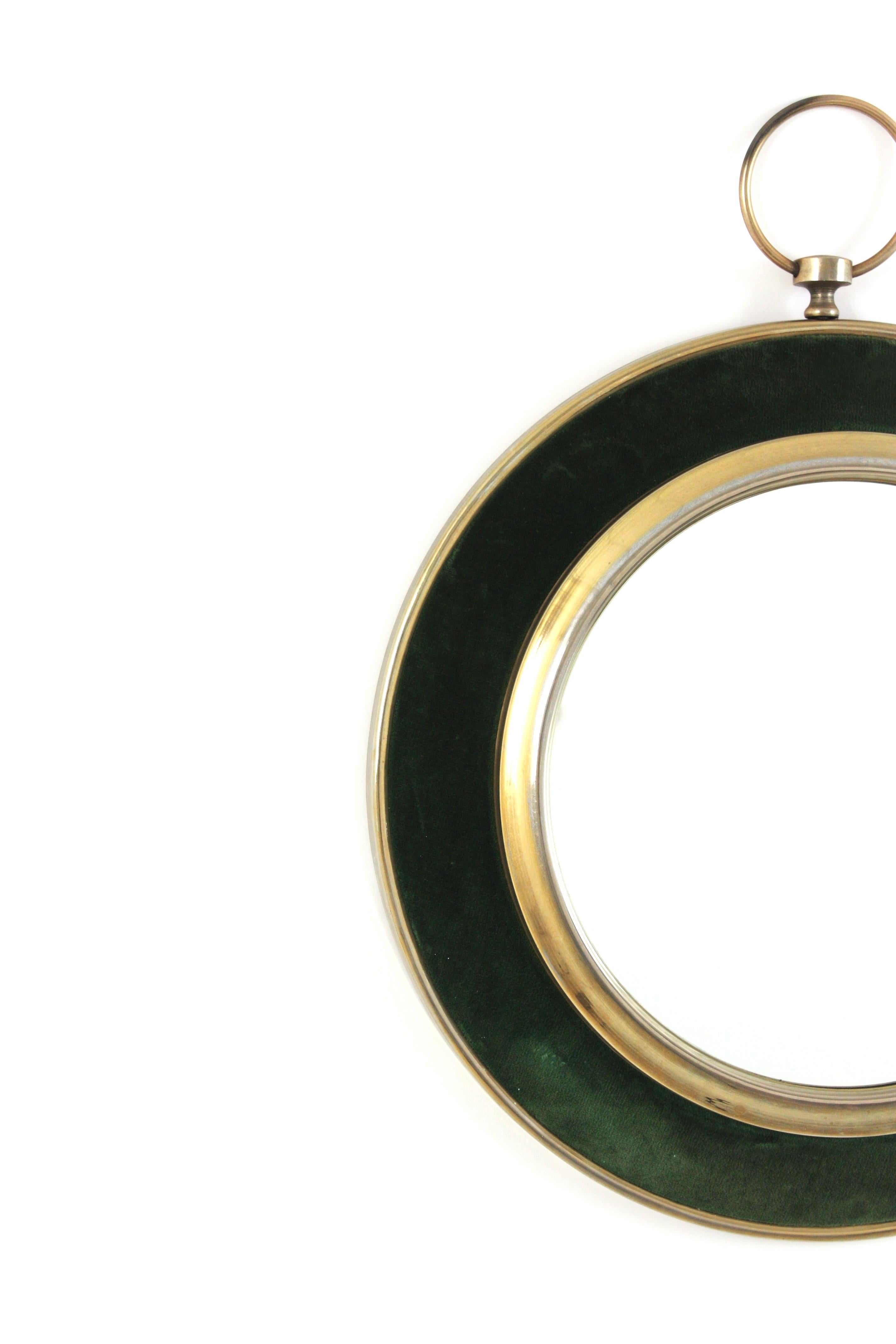 Specchio per orologio da tasca in velluto verde e ottone, stile Piero Fornasetti In condizioni buone in vendita a Barcelona, ES