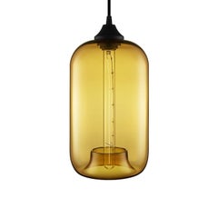 Lampe à suspension moderne en verre soufflé à la main Pod Amber, fabriquée aux États-Unis