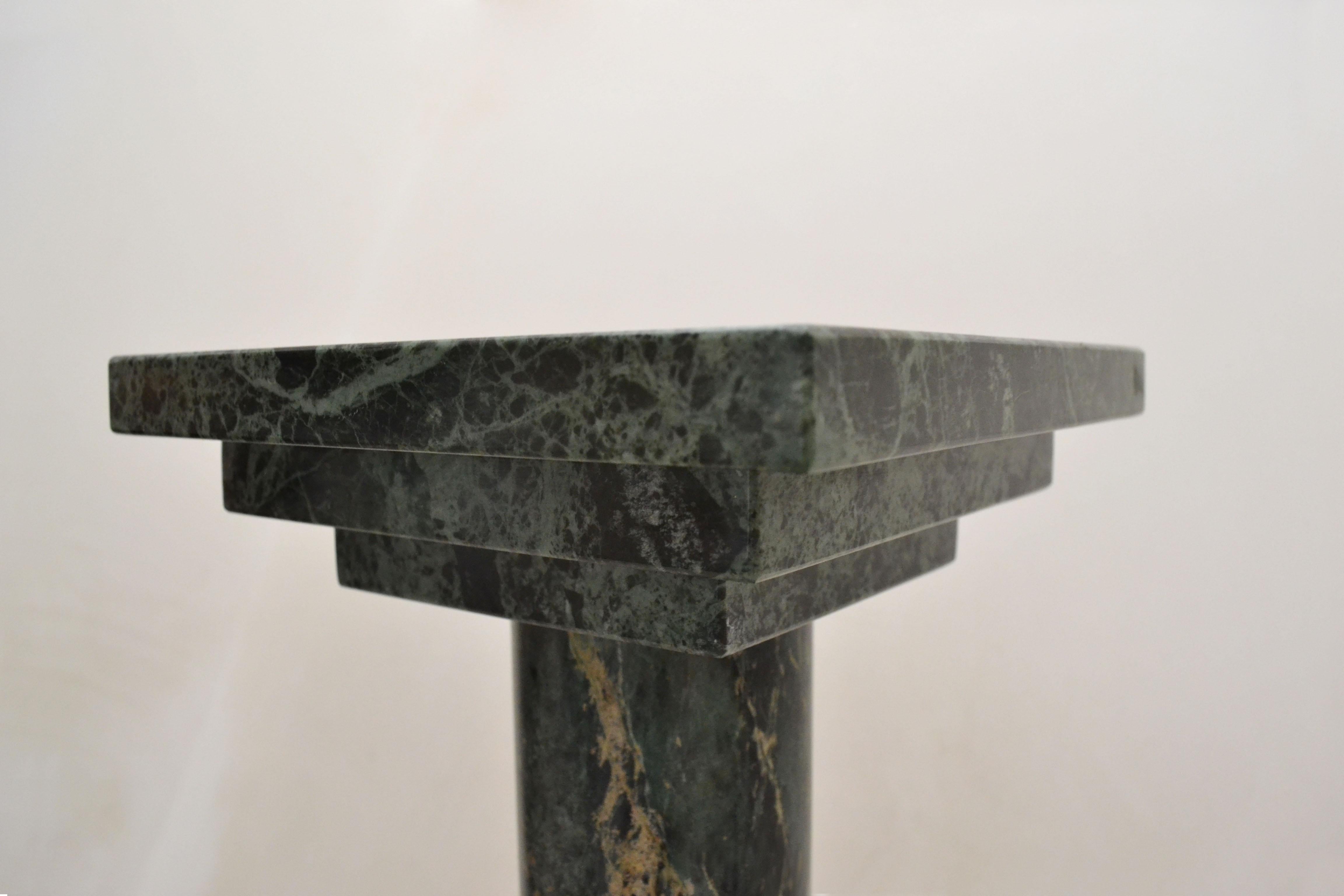 A marvelous podium - prefect to display a cherished item - or beautiful in its own right.

Crafted from a solid piece of Antique Green Marble, this piece is ideal to add that something extra to your home.

Available in different colours to suit any
