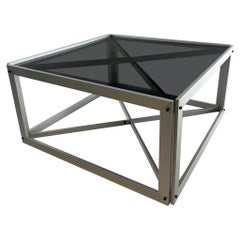 Podio/Mesa para el Museo de Arte de Holstebro - Diseñado por Poul 
Hanne Kjærholm