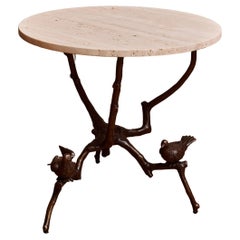 Pedestal "Poético" de Studio Glustin
