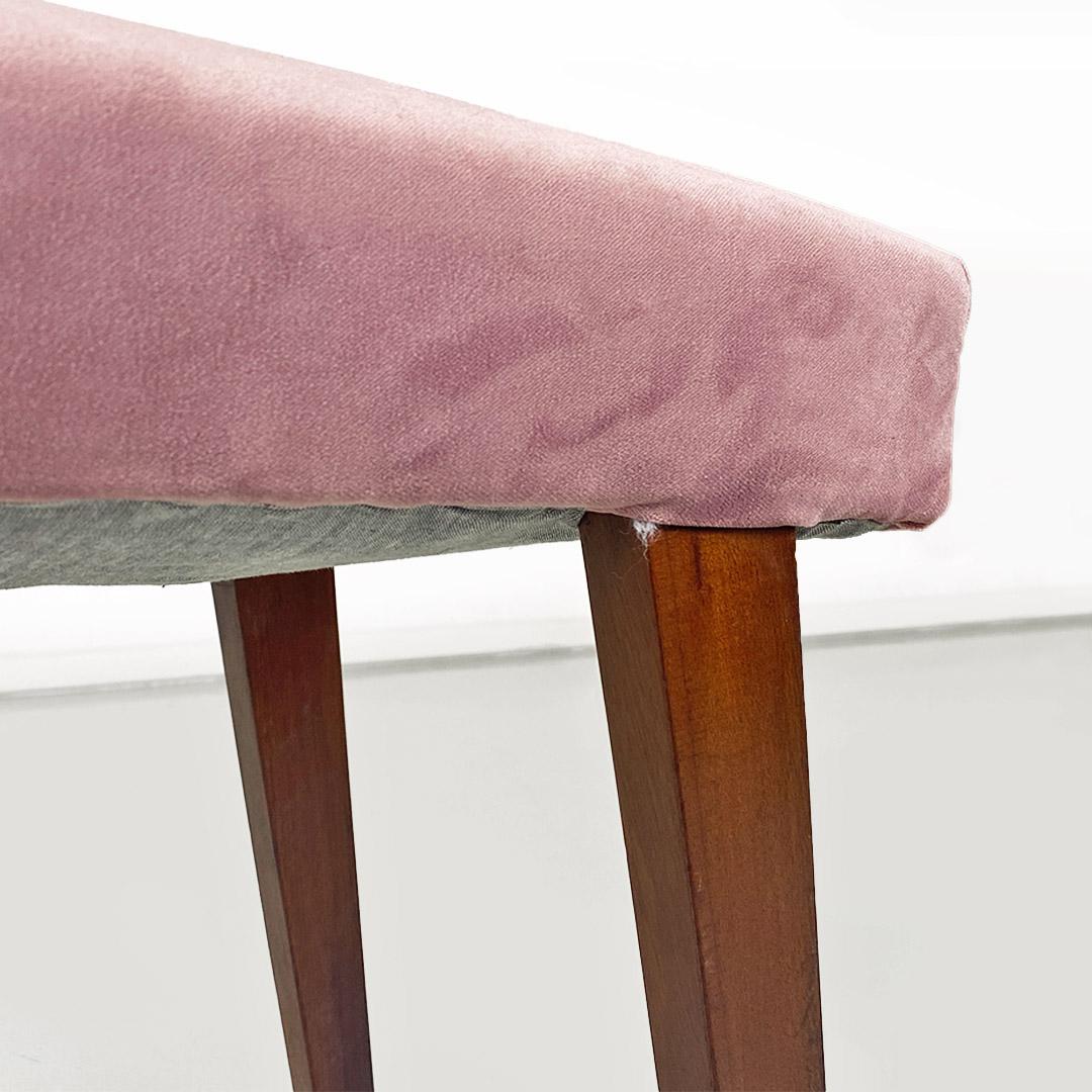 Italian modern antique footstool or pouf, wood and pink velvet, ca. 1960. For Sale 5