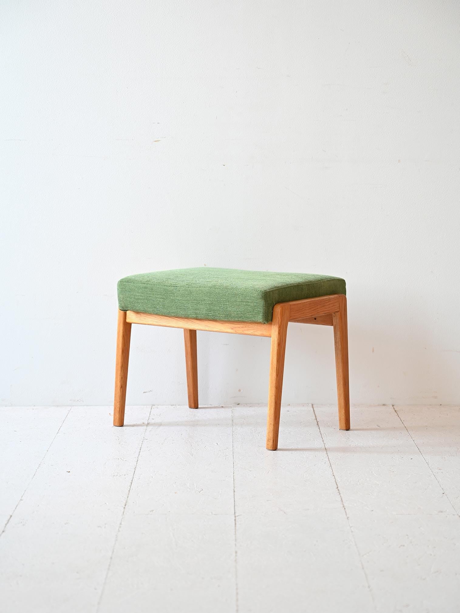 Reposapiés verde vintage Escandinavo moderno en venta