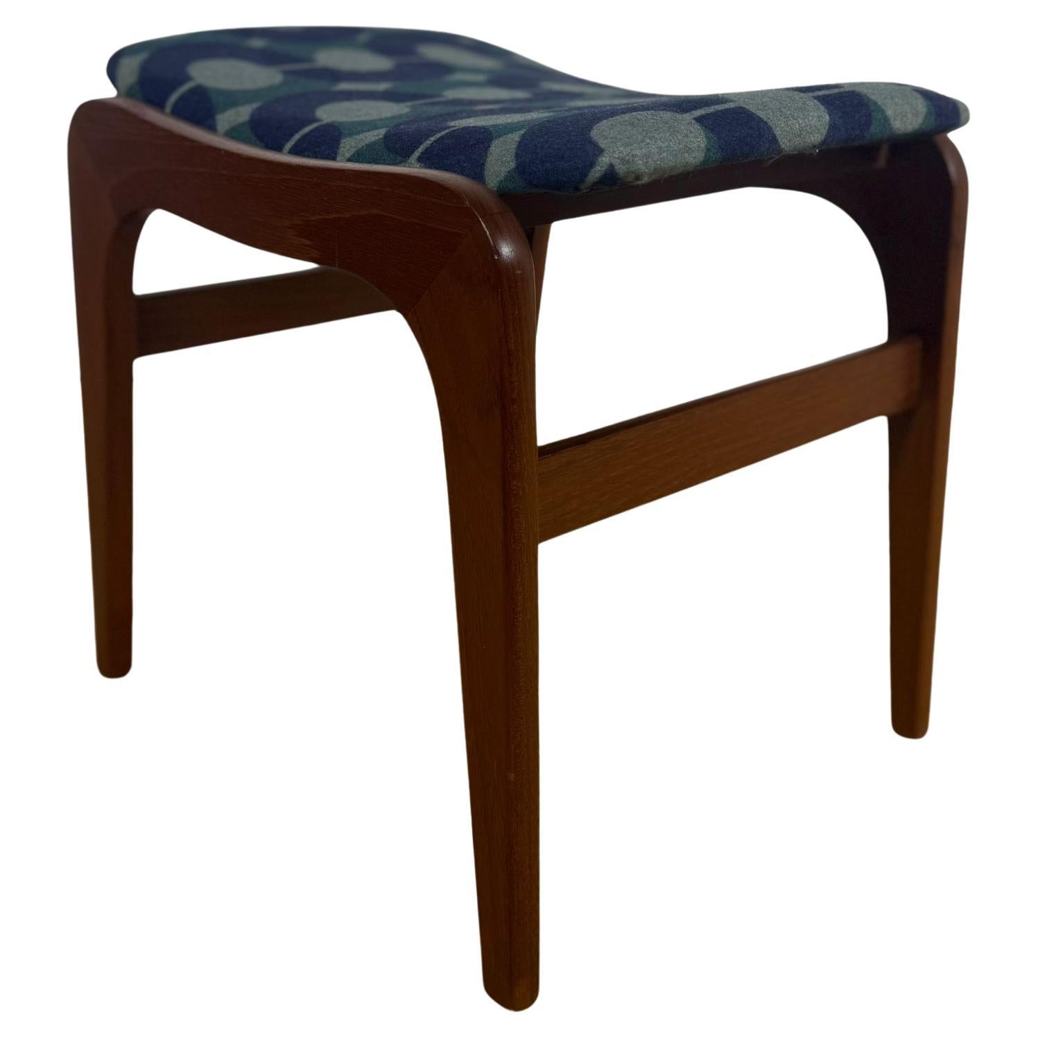 Vintage Danish teak footstool with patterned fabric - mid-century design For Sale
