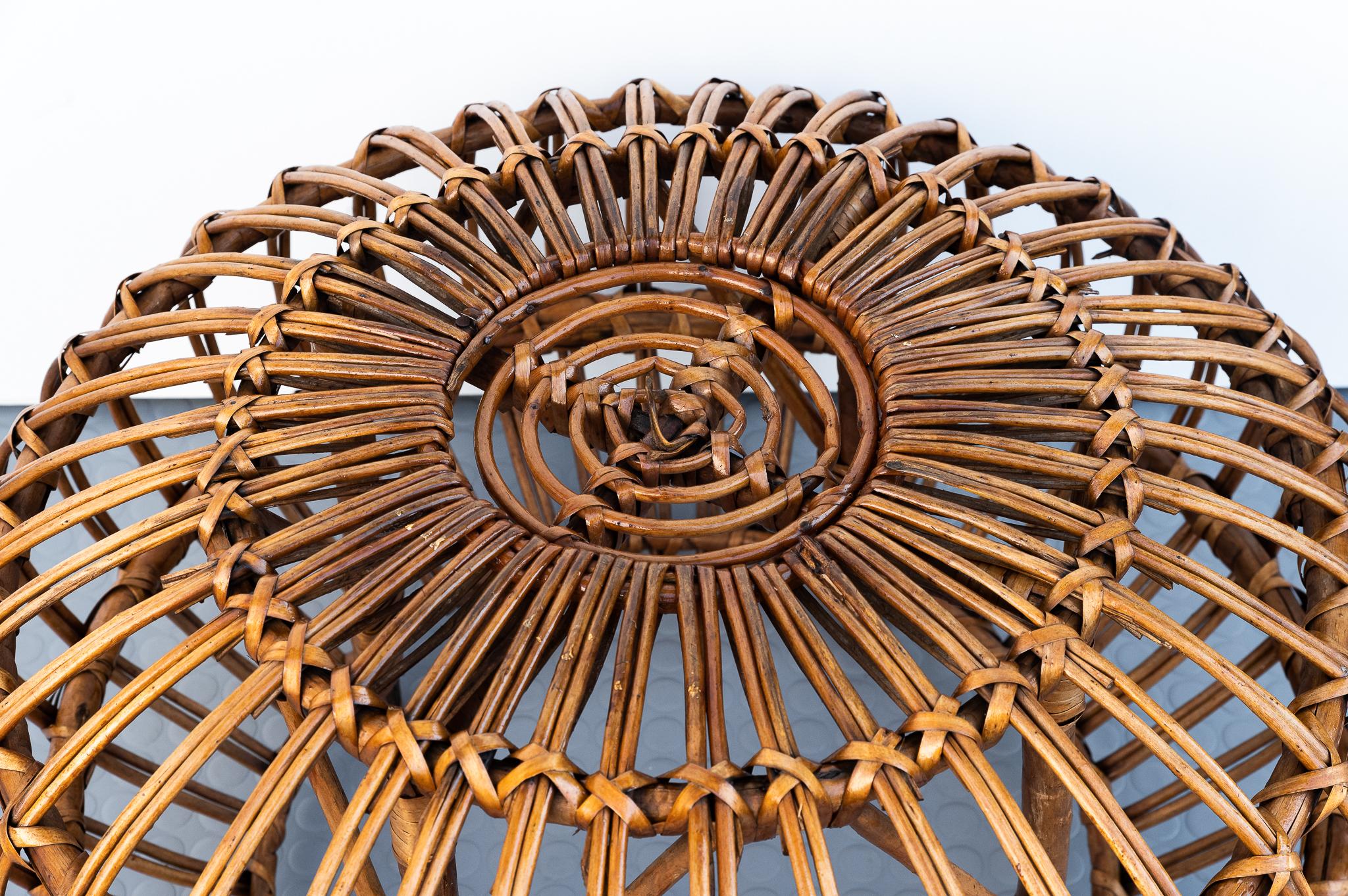 Reposapiés vintage de ratán de Franco Albini, años 70 Moderno de mediados de siglo en venta