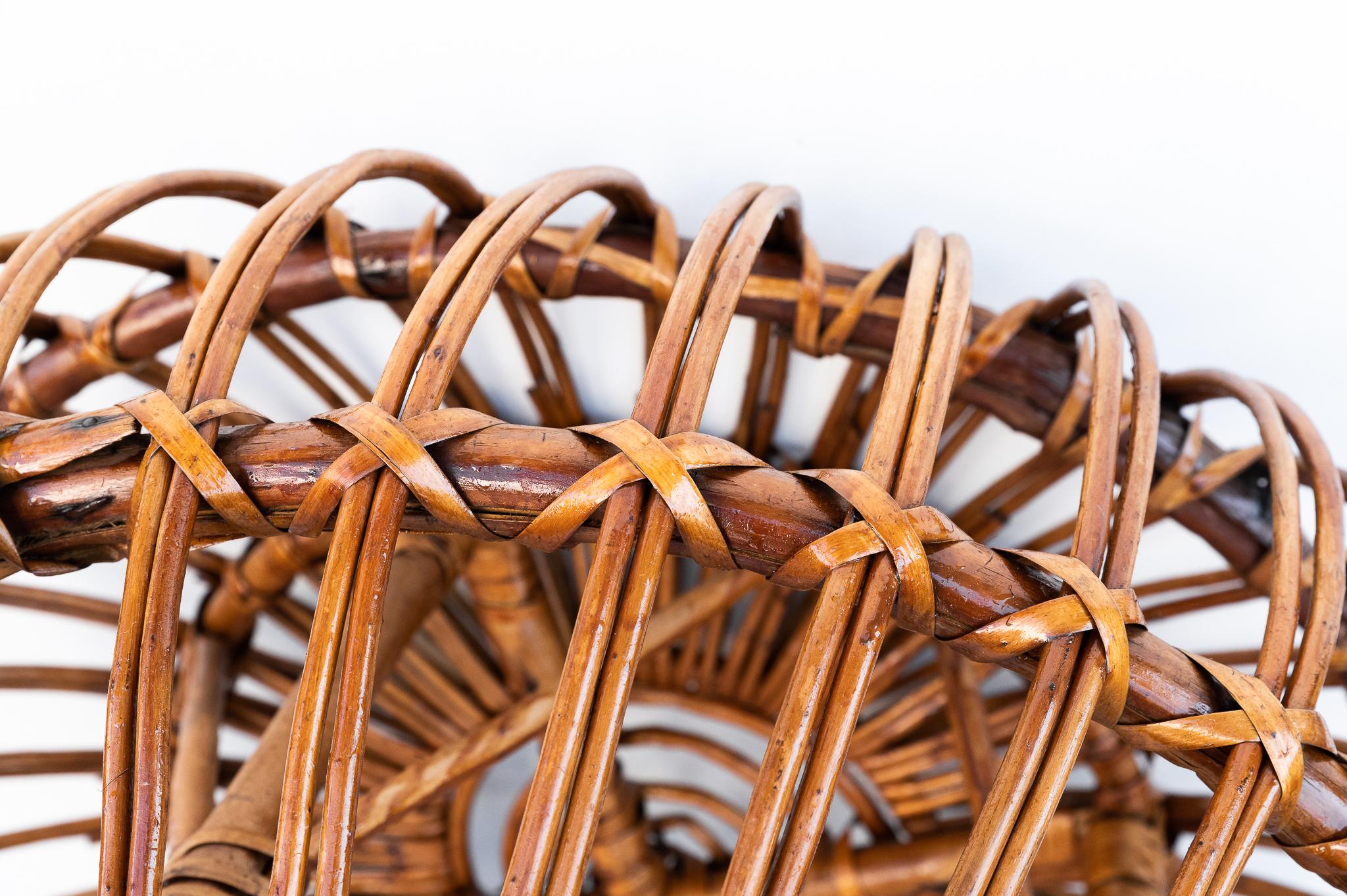 Reposapiés vintage de ratán de Franco Albini, años 70 Italian en venta