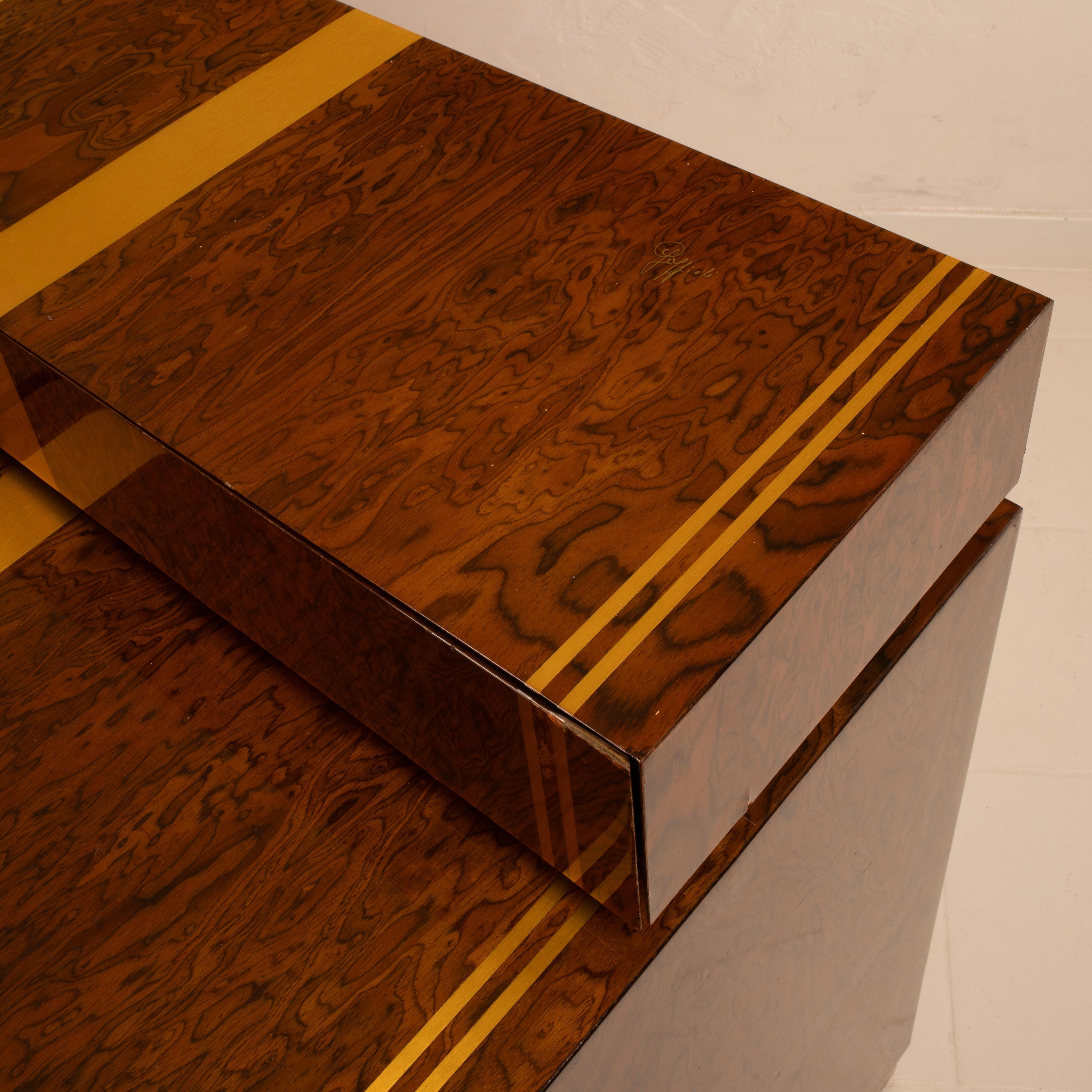 Poggioli Chest of Drawers in Burl Wood and Brass, 1970s in vendita 12