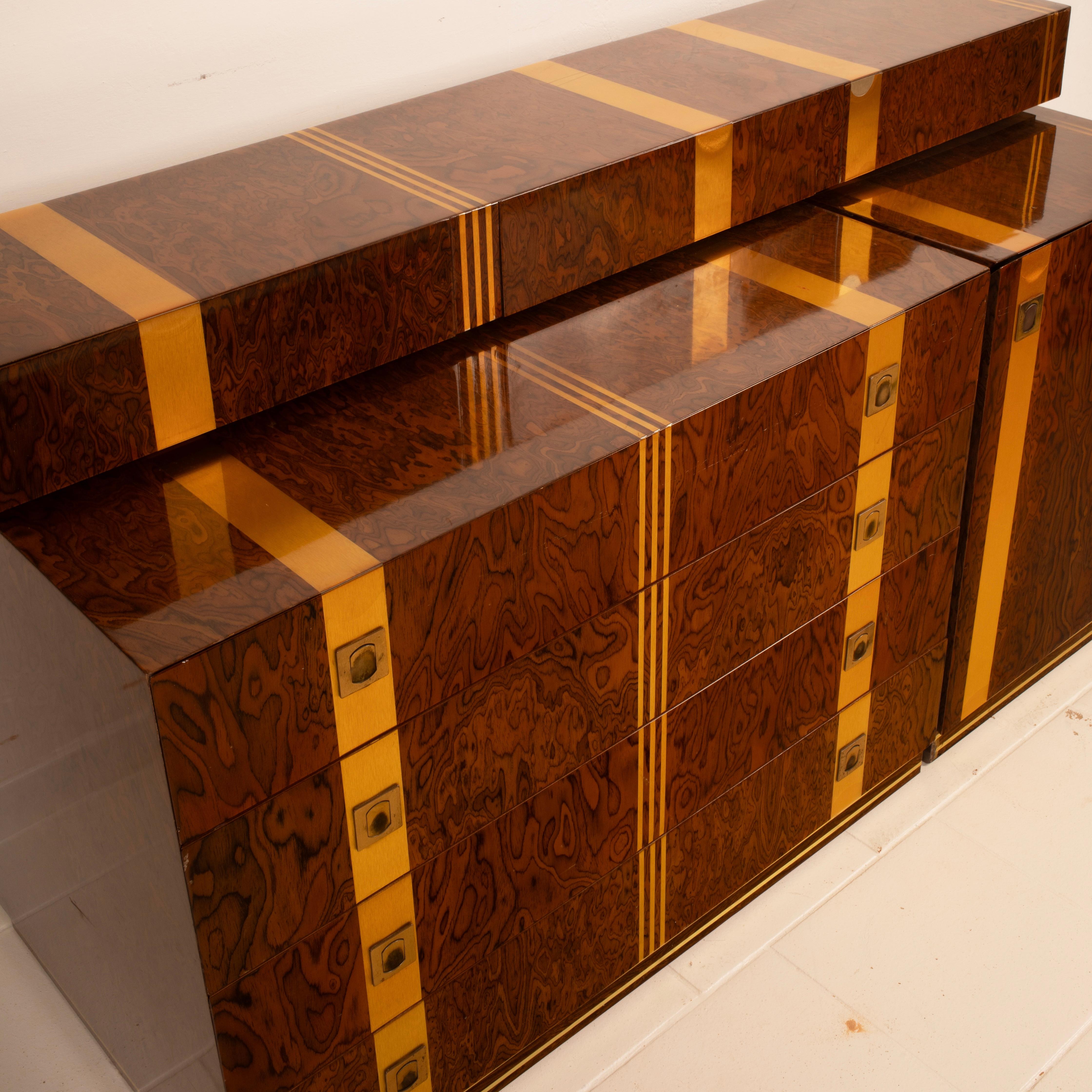 Late 20th Century Poggioli Chest of Drawers in Burl Wood and Brass, 1970s in vendita
