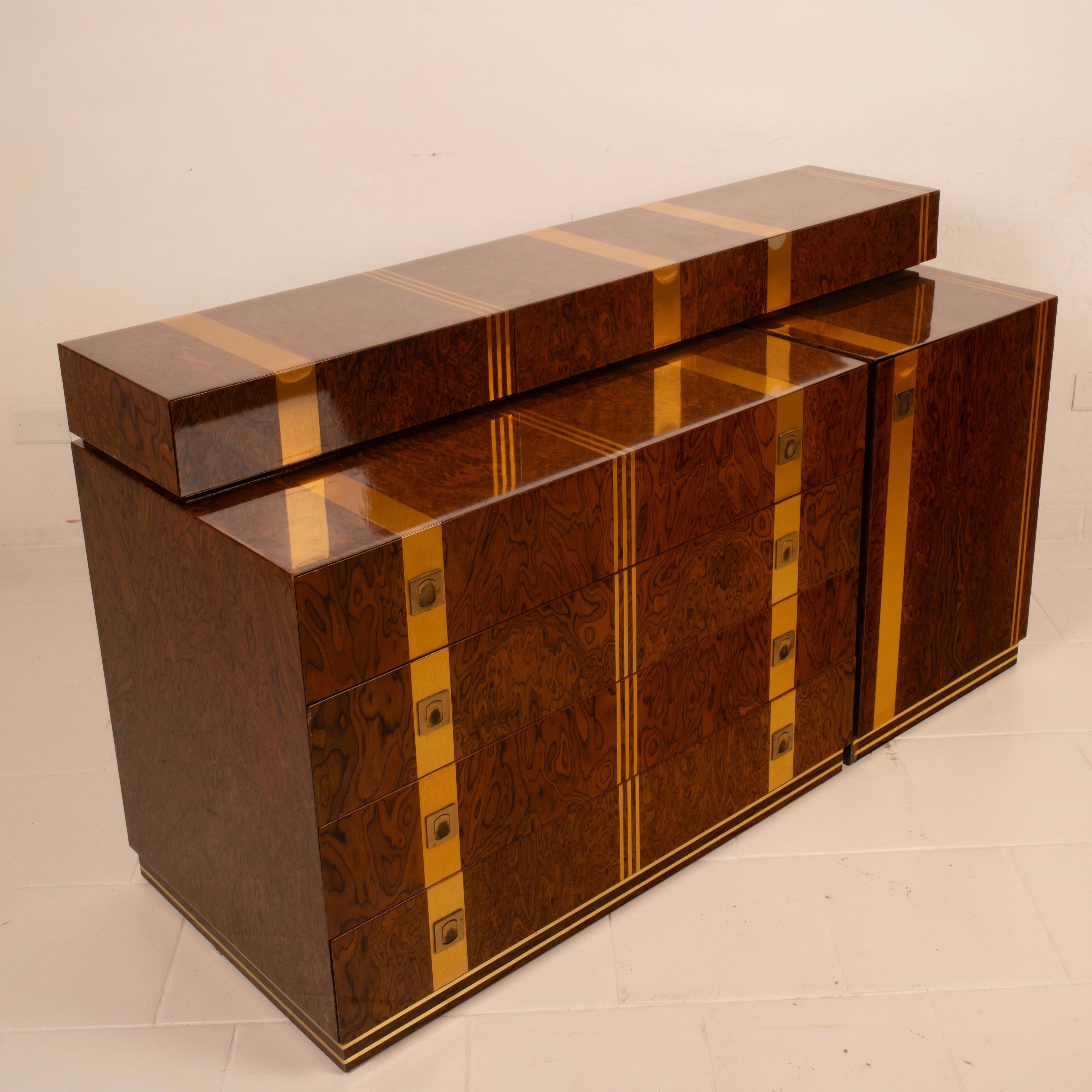 Poggioli Chest of Drawers in Burl Wood and Brass, 1970s in vendita 2