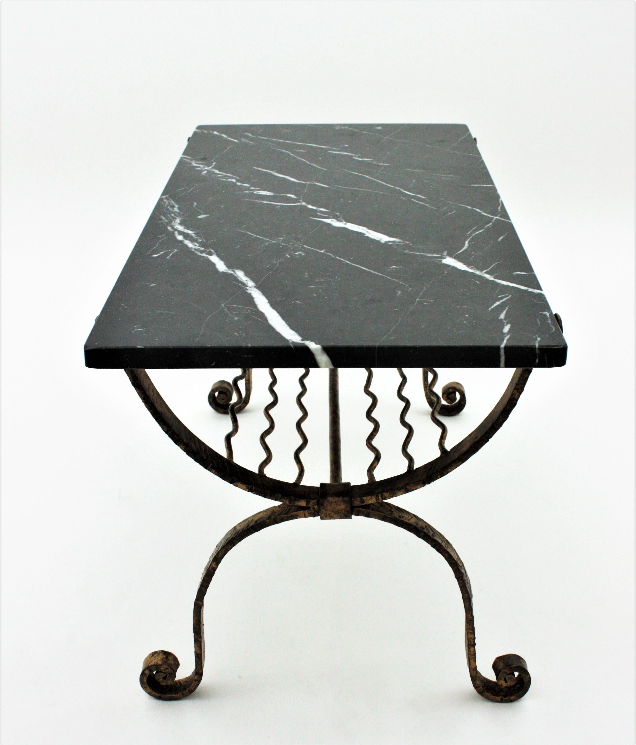 Poillerat Style French Gilt Iron and Marble Table with Magazine Stand, 1940s For Sale 10