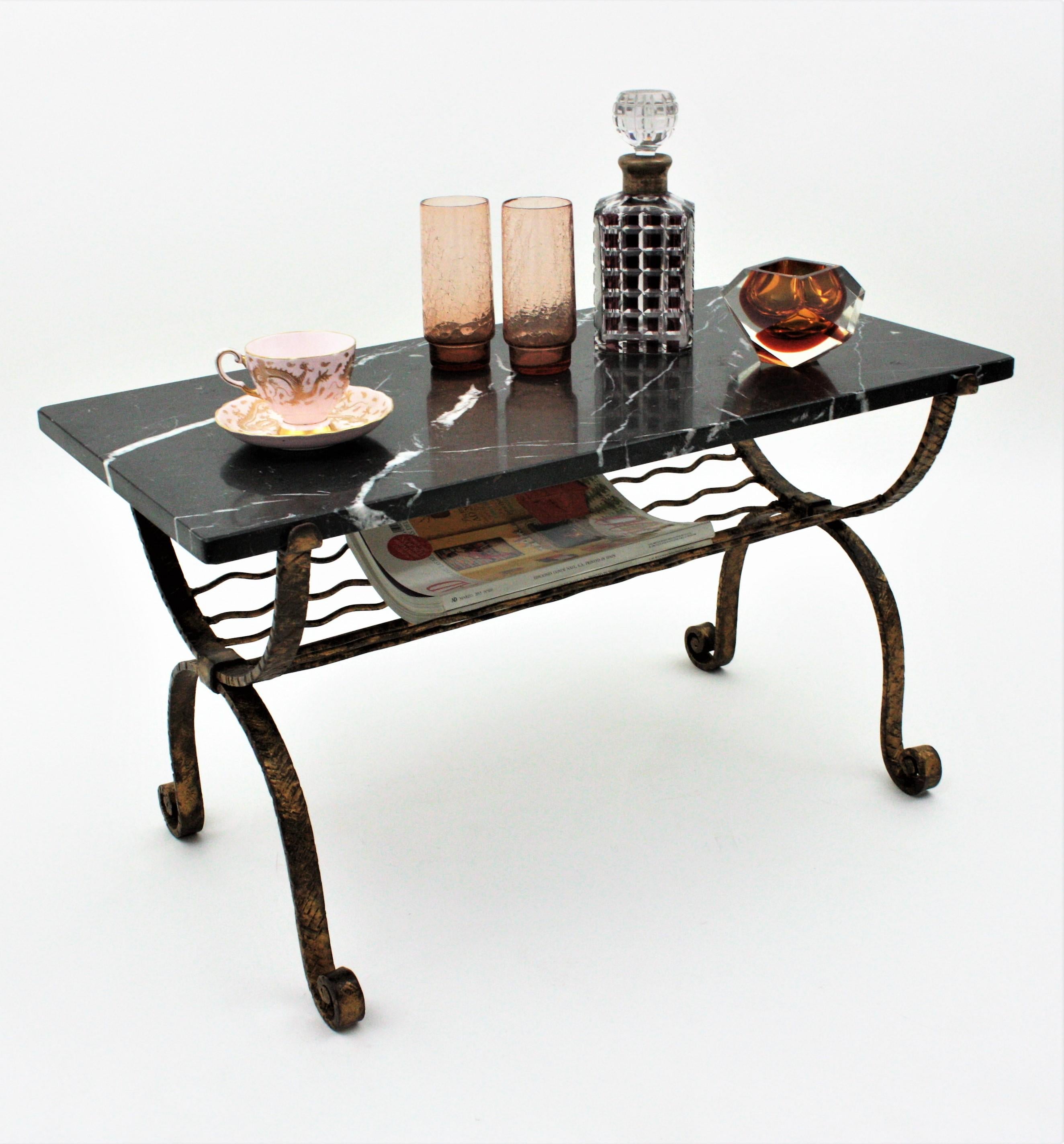 Mid-Century Modern Poillerat Style French Gilt Iron and Marble Table with Magazine Stand, 1940s For Sale