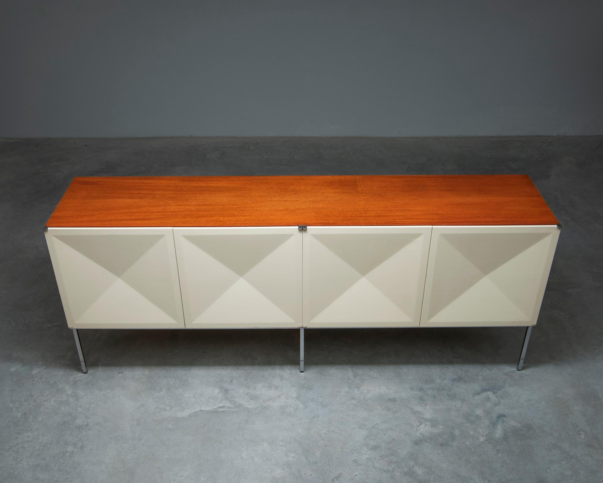 Steel 'Pointe De Diamant' sideboard - Antoine Phillipon & Jacqueline Lecoq For Sale