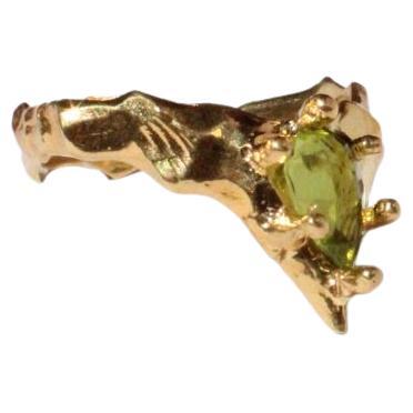 For Sale:  Pointed Hand Carved Peridot Pear Ring in 14 Karat Yellow Gold