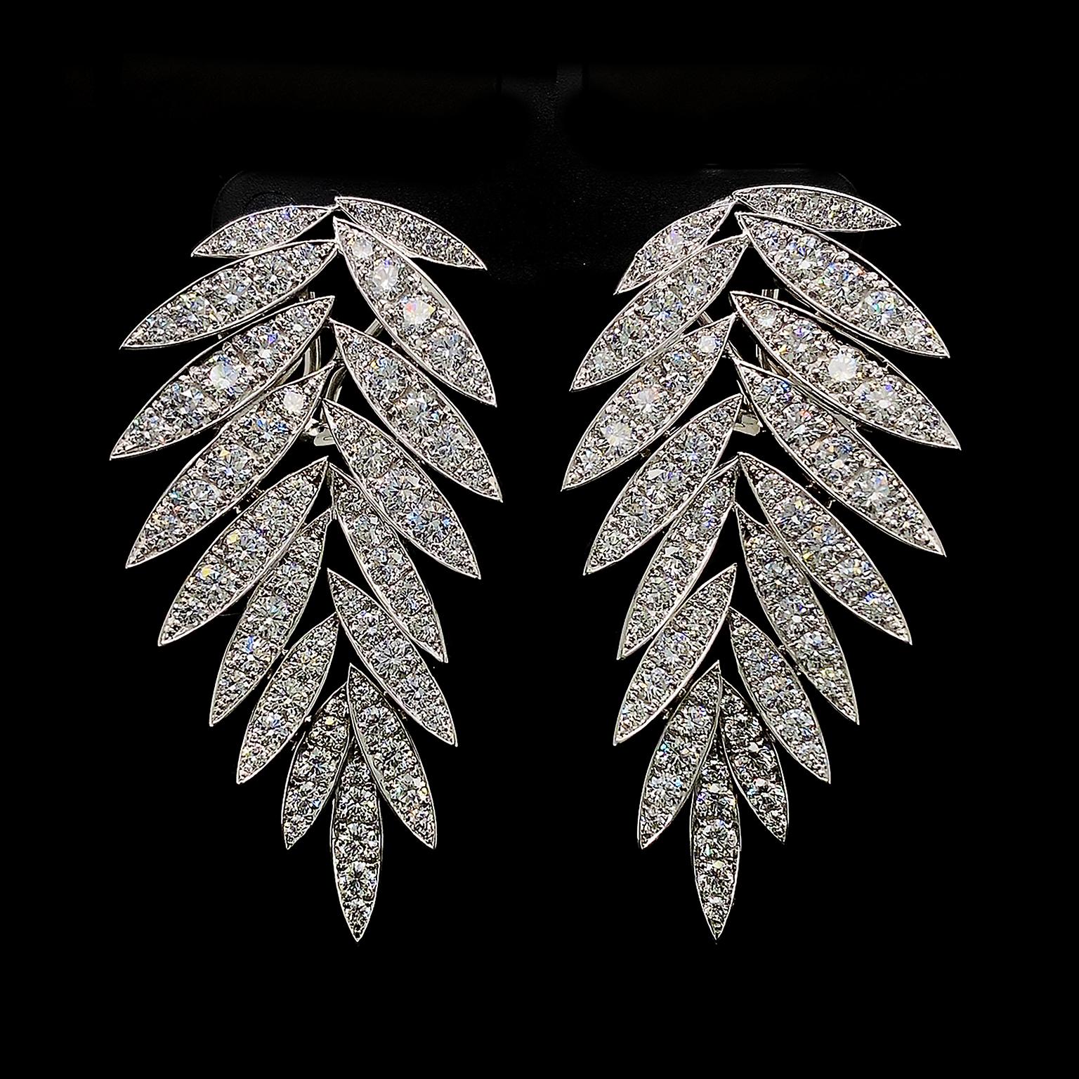 Brilliant Cut Pointed Leaf Diamond 18K White Gold Earrings For Sale