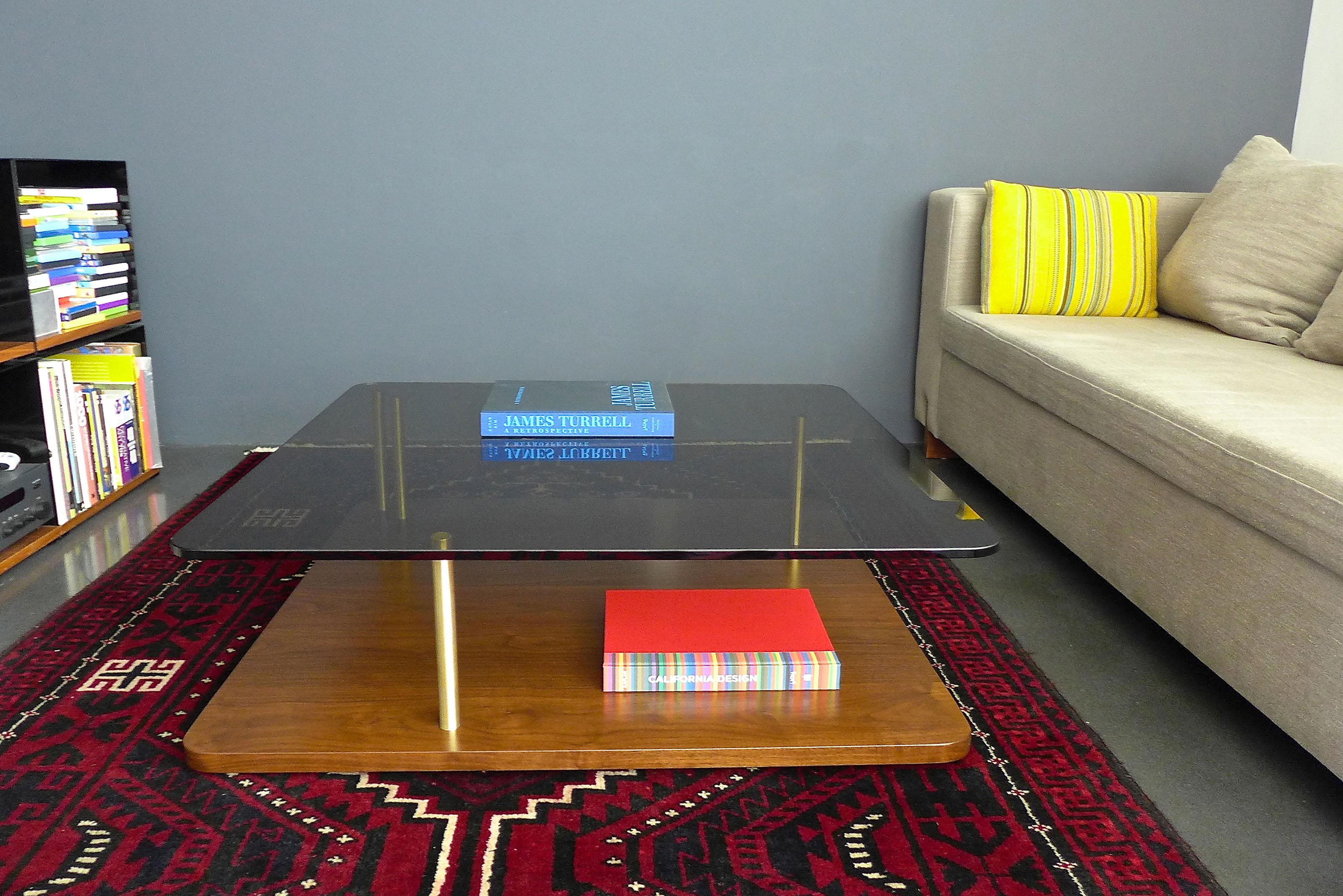 Points of Interest Square Coffee Table by Phase Design In New Condition For Sale In Geneve, CH