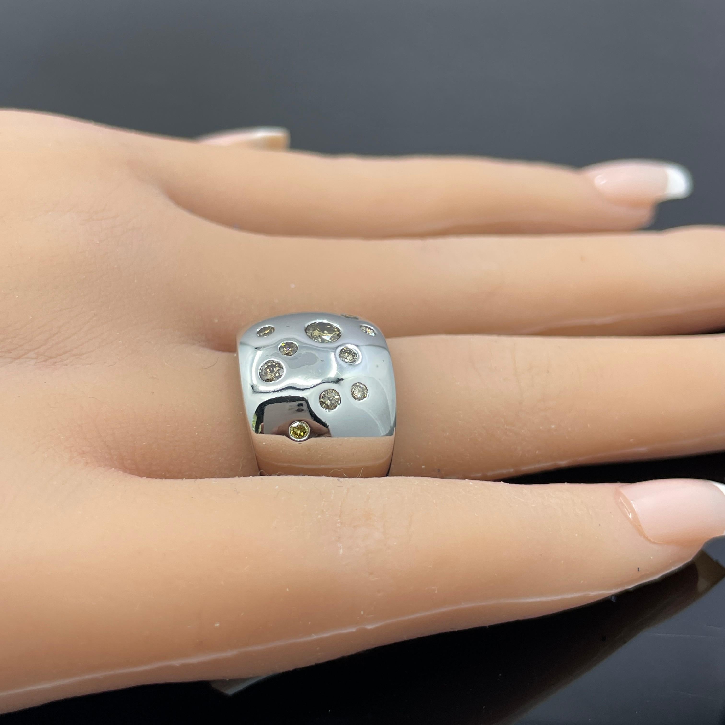Poiray Diamond Wide Dome Ring 18k White Gold - French en vente 4