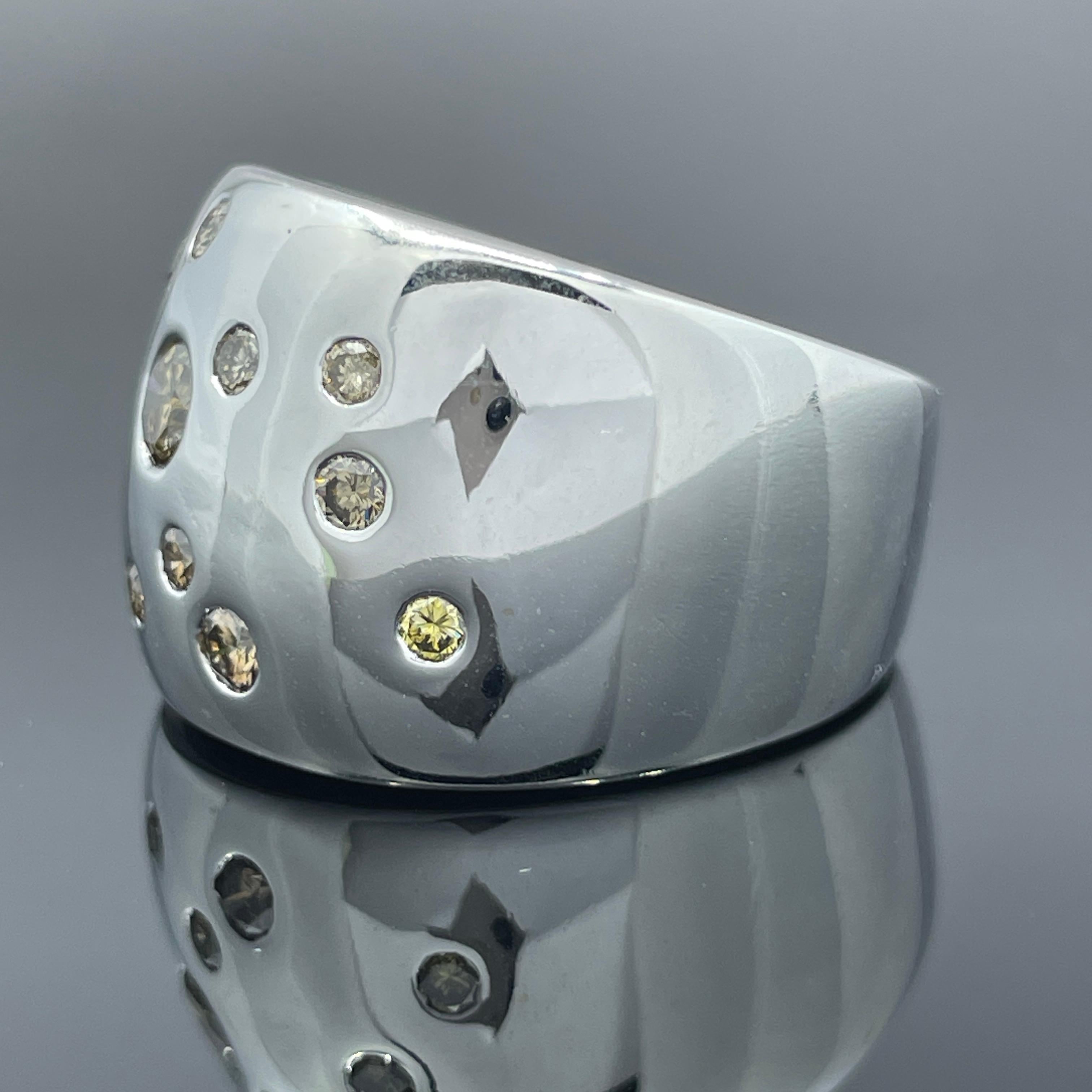 Contemporain Poiray Diamond Wide Dome Ring 18k White Gold - French en vente