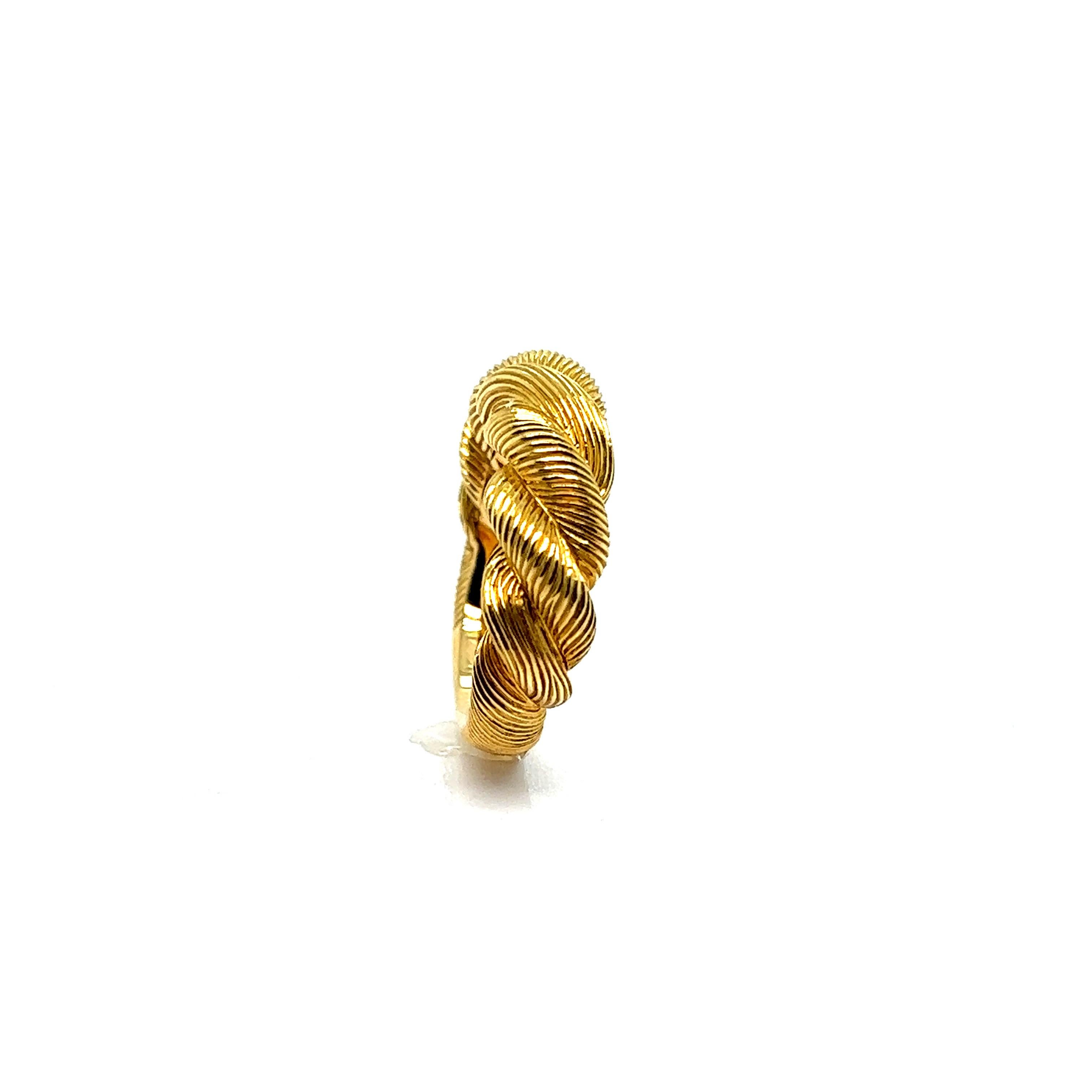 Poiray - Dune Ring Yellow Gold In New Condition For Sale In Vannes, FR