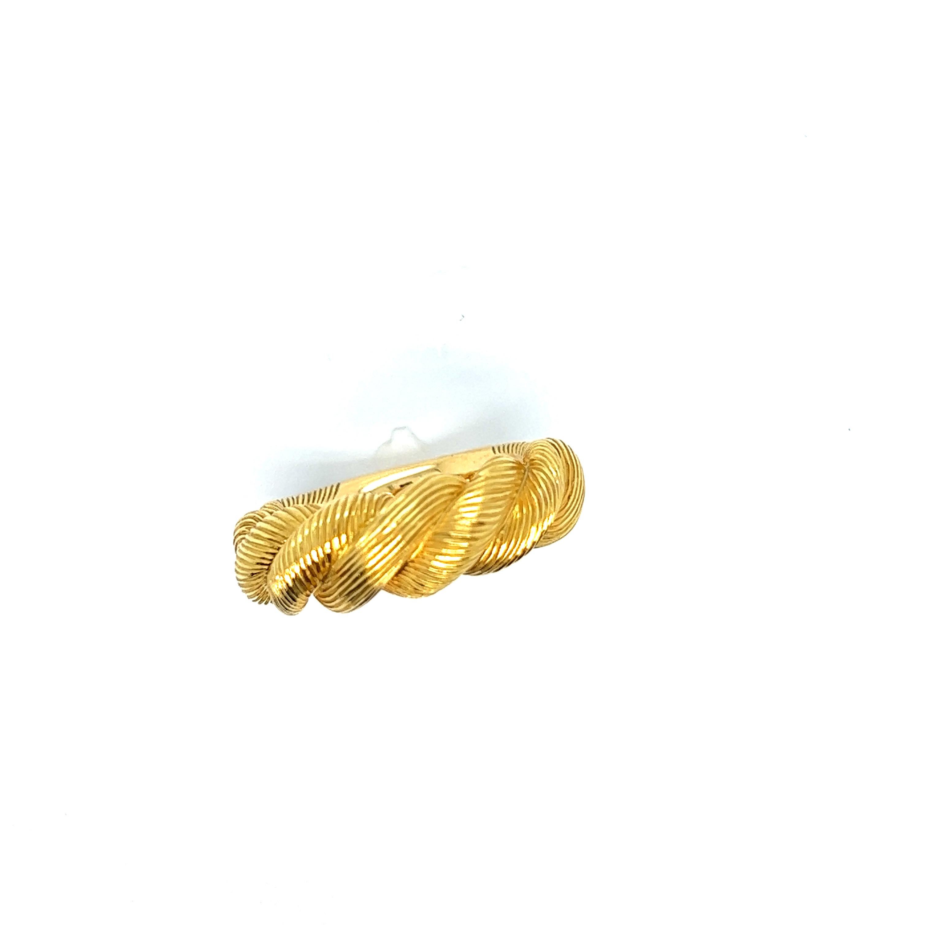 Women's Poiray - Dune Ring Yellow Gold For Sale