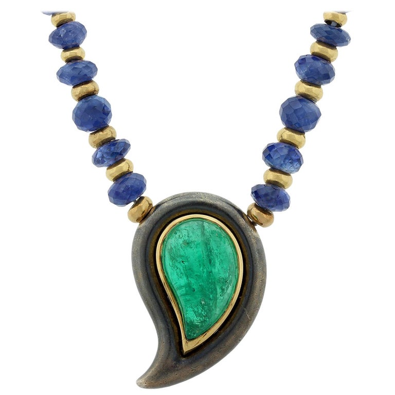 Poiray French Emerald Sapphire Gold Necklace For Sale at 1stDibs