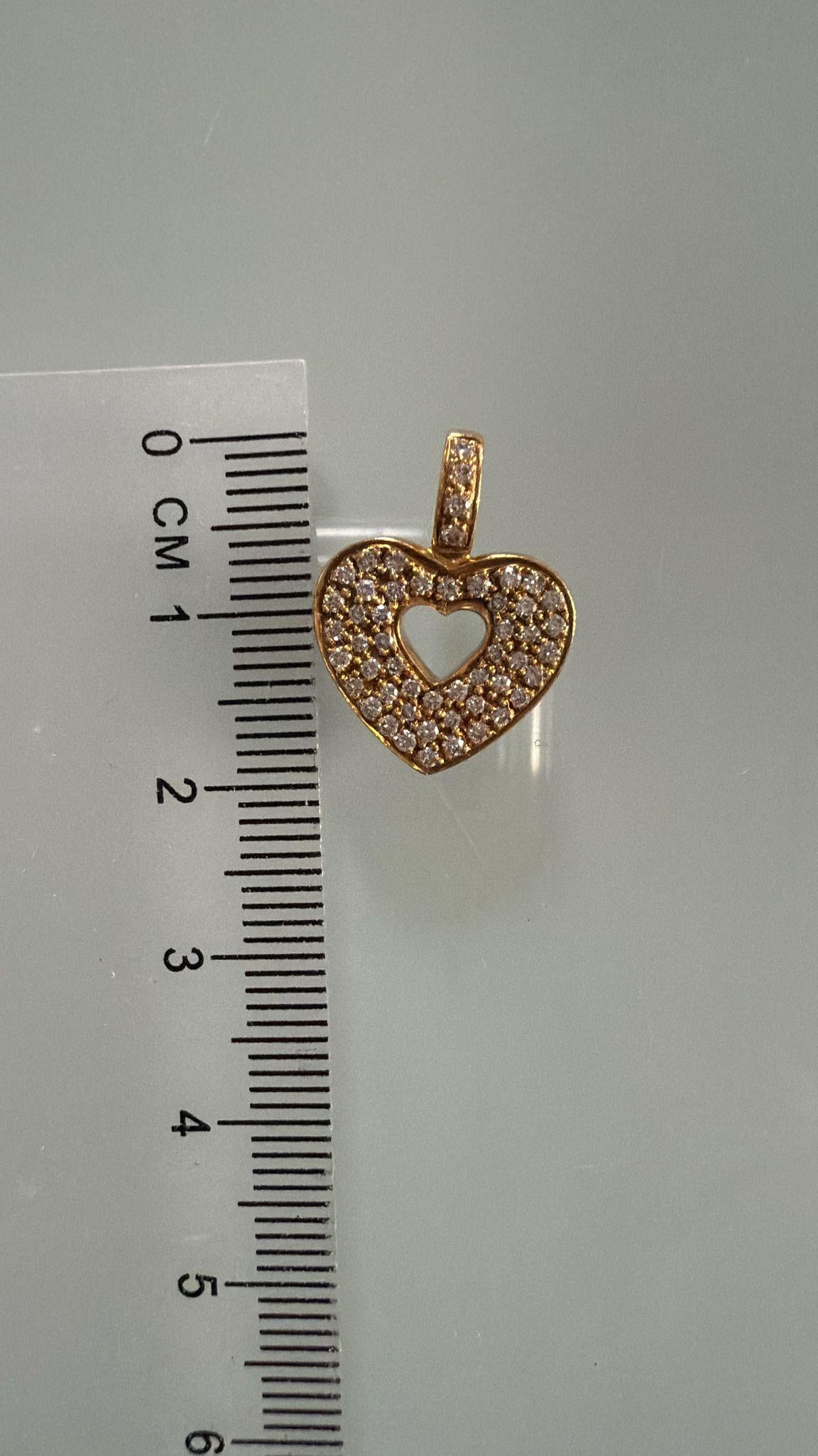 Ciondolo a forma di cuore Poiray in oro giallo 18 carati con 53 diamanti, Gioielleria Francese In condizioni buone in vendita a MONTMORENCY, FR