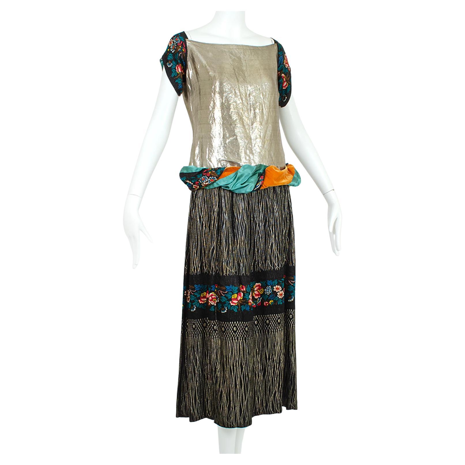 Poiret-Inspired Printed Silk and Gold Lamé Dress w Drop Rouleau Waist – S, 1920s For Sale