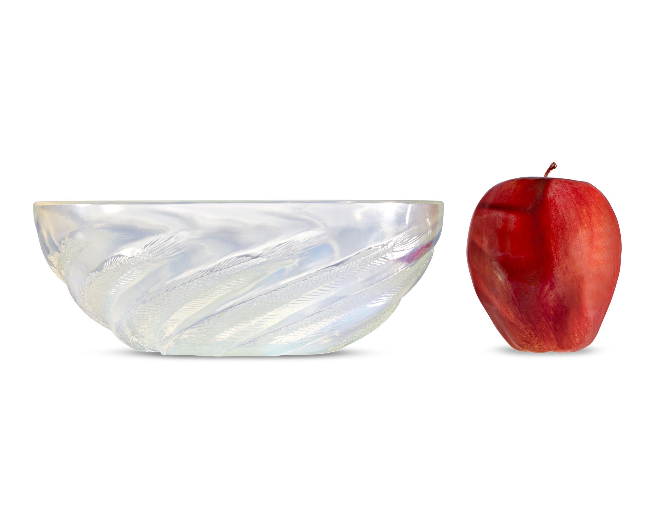 French Poissons Glass Bowl by René Lalique For Sale