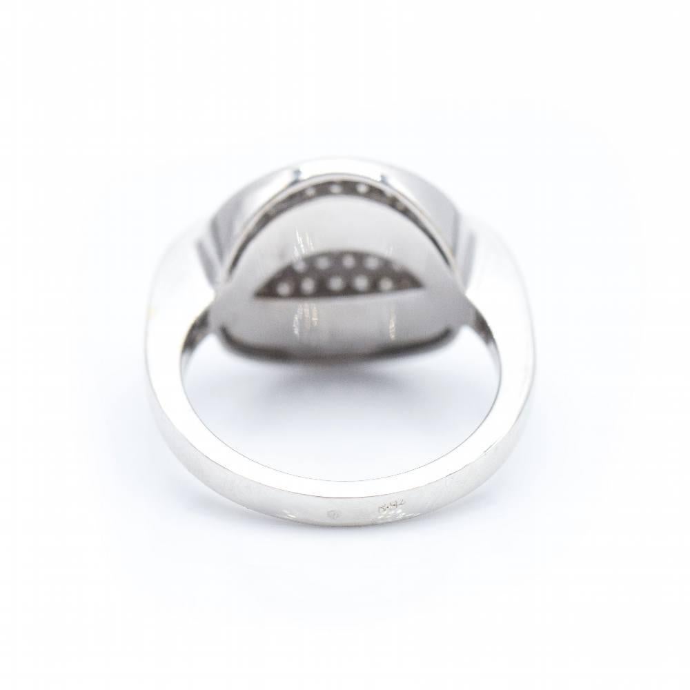 POKER Ring aus Weißgold mit Diamanten im Zustand „Neu“ im Angebot in BARCELONA, ES