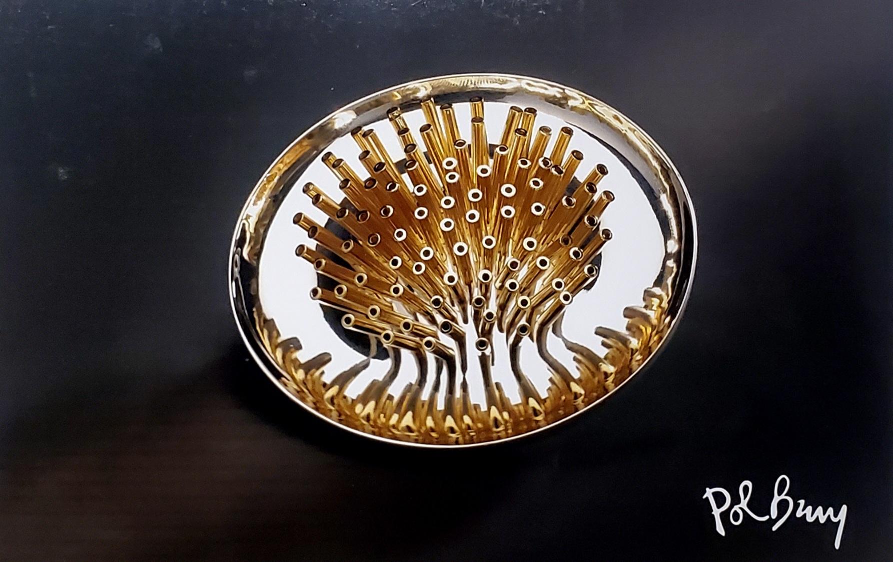 Pol Bury Belgium 1970 Rare Sculptural Kinetic Spikes Pendant Brooch In 18Kt Gold For Sale 2