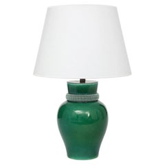 Lampe en céramique verte émaillée de Chambost, années 1930, signée "Made In France".