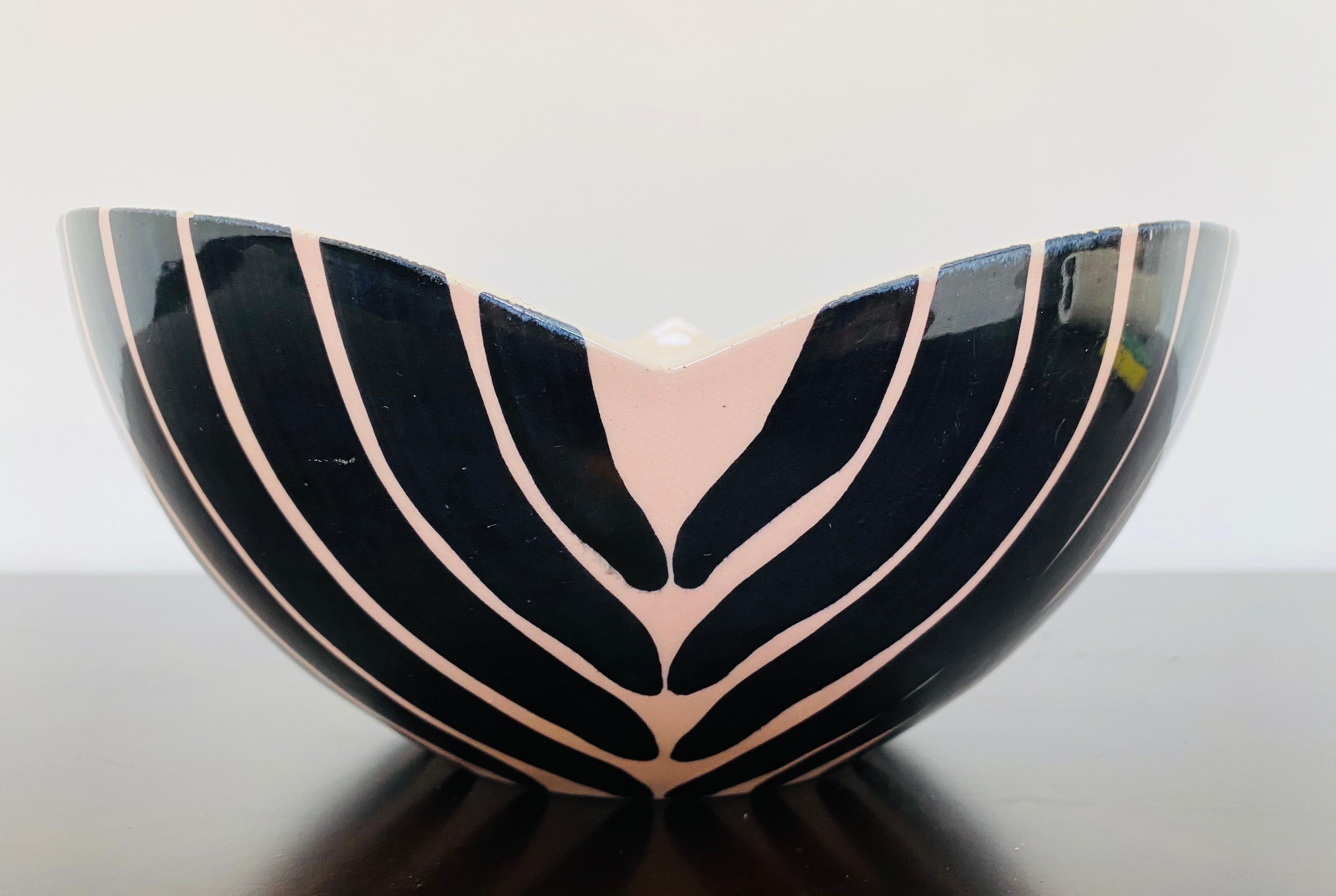 Mid-20th Century Pol Chambost 1950s French Pottery Bowl For Sale