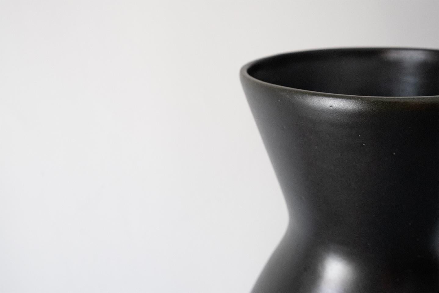 Mid-Century Modern Pol CHAMBOST Large and Elegant Black Vase