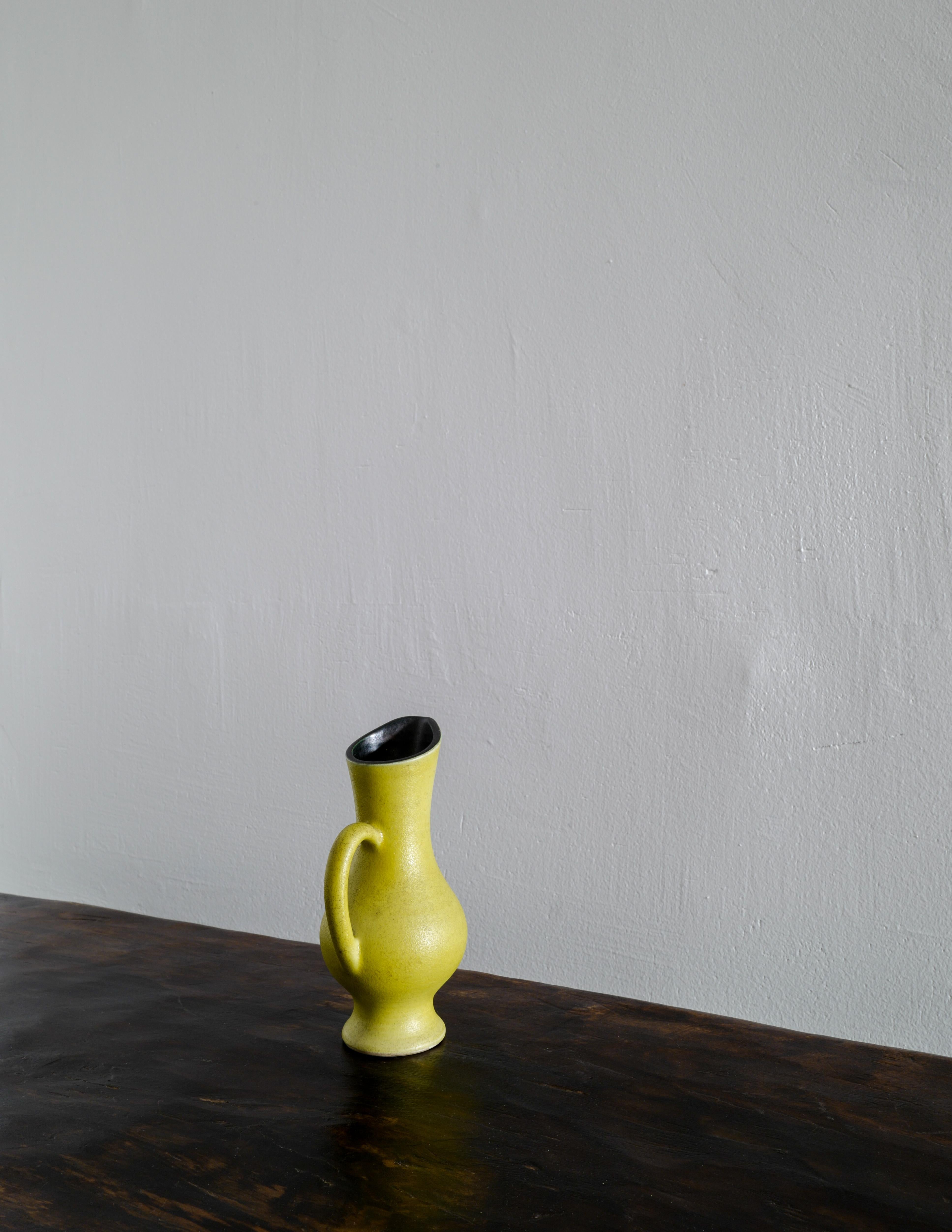 Pol Chambost Mid-Century Pitcher Jug Vase in Yellow Produced in France, 1950s In Good Condition In Stockholm, SE