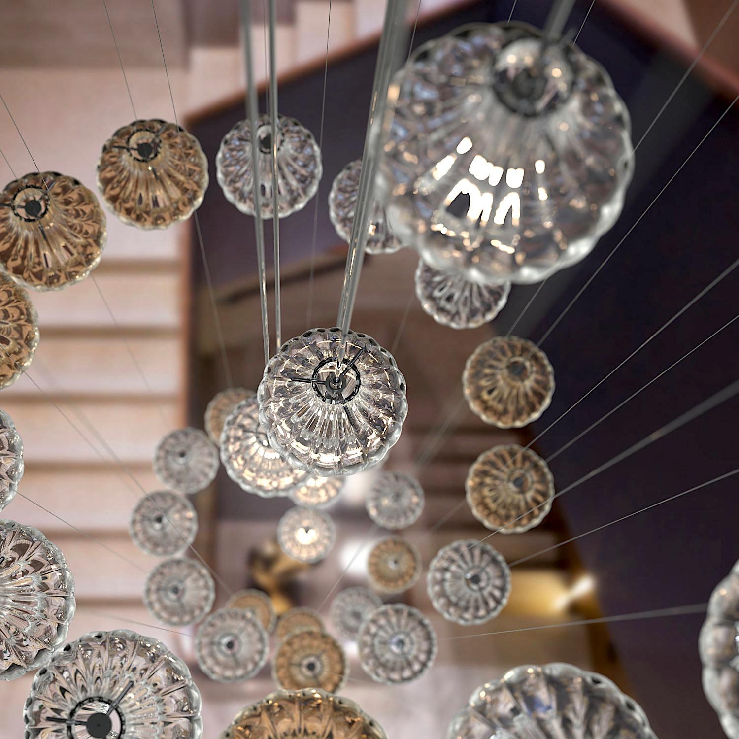Polani Lampadario per Scala Interna in Vetro di Murano Eleganza Moderna Italiana For Sale 1