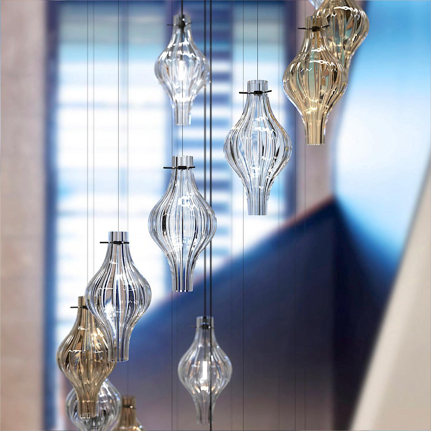 Polani Lampadario per Scala Interna in Vetro di Murano Eleganza Moderna Italiana For Sale 5