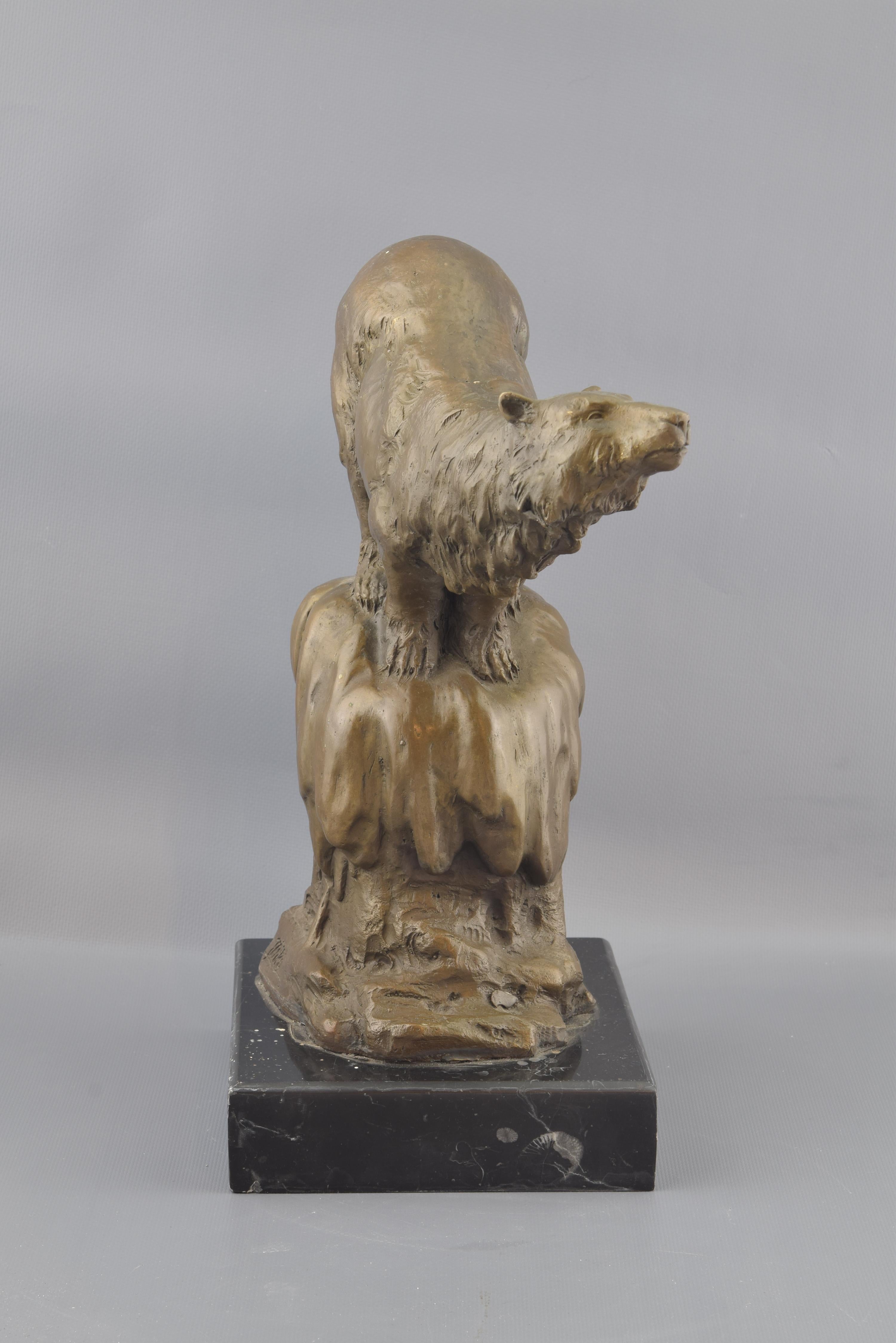 Lost wax casting. Base in marble. On the square base rises a rock formation treated so that it resembles ice in and snow. Above it, the polar bear is placed, which stretches its head towards the front providing movement to the work, which stands out