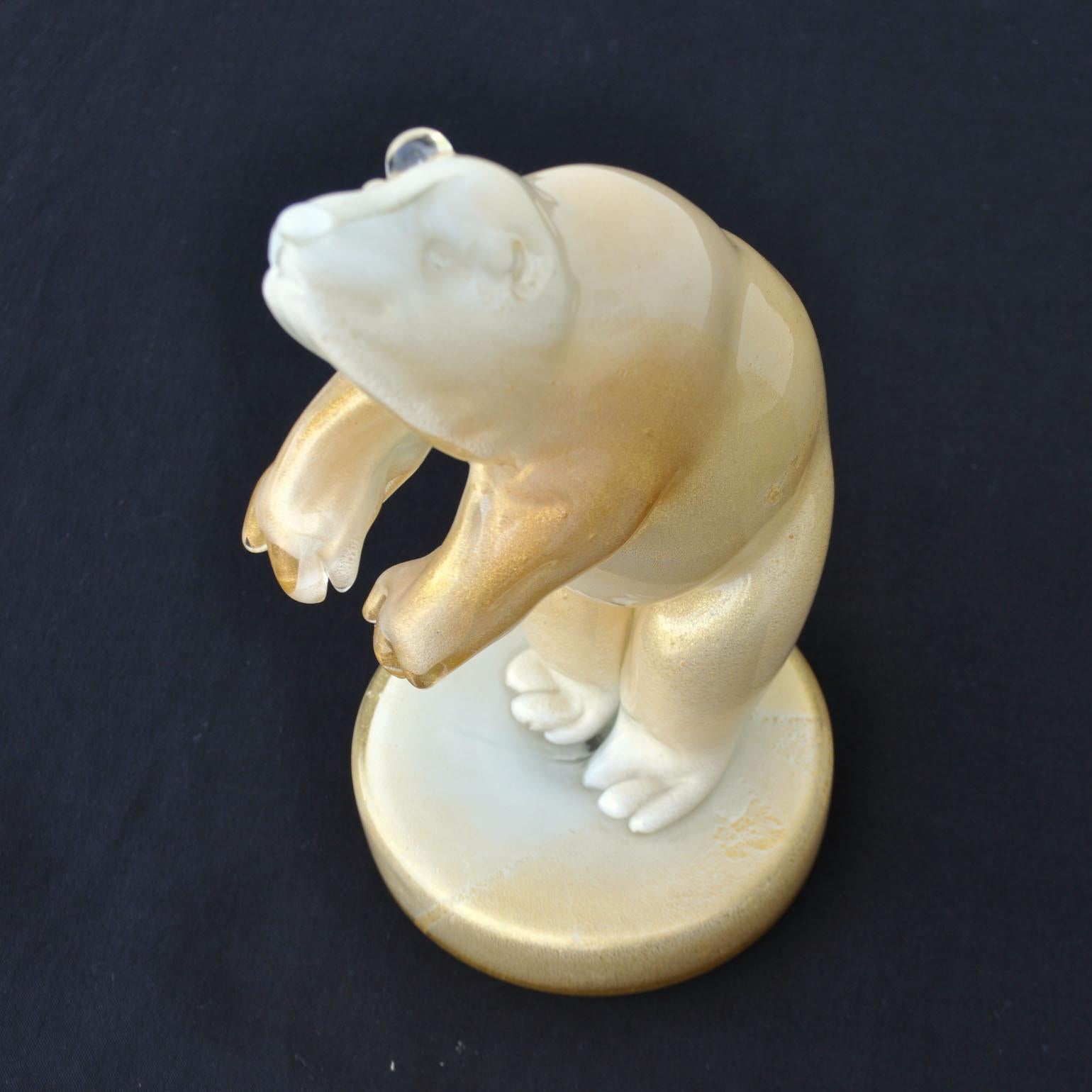 Polar Bear in Lattimo Glass with Gold Leaf, Sommerso, Seguso, 1930s In Excellent Condition In London, GB