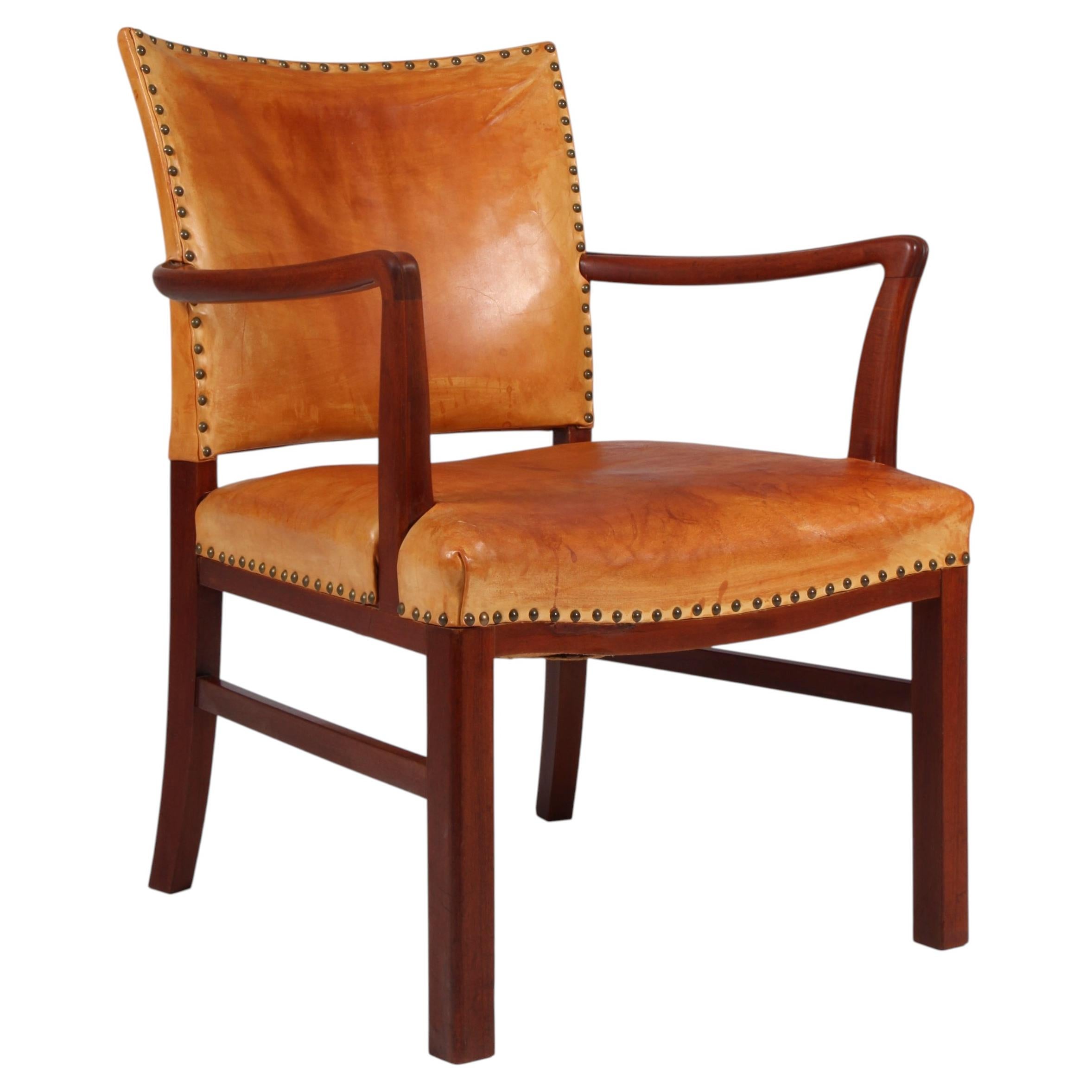Fauteuil Polexim, cuir nature patiné, années 1940
