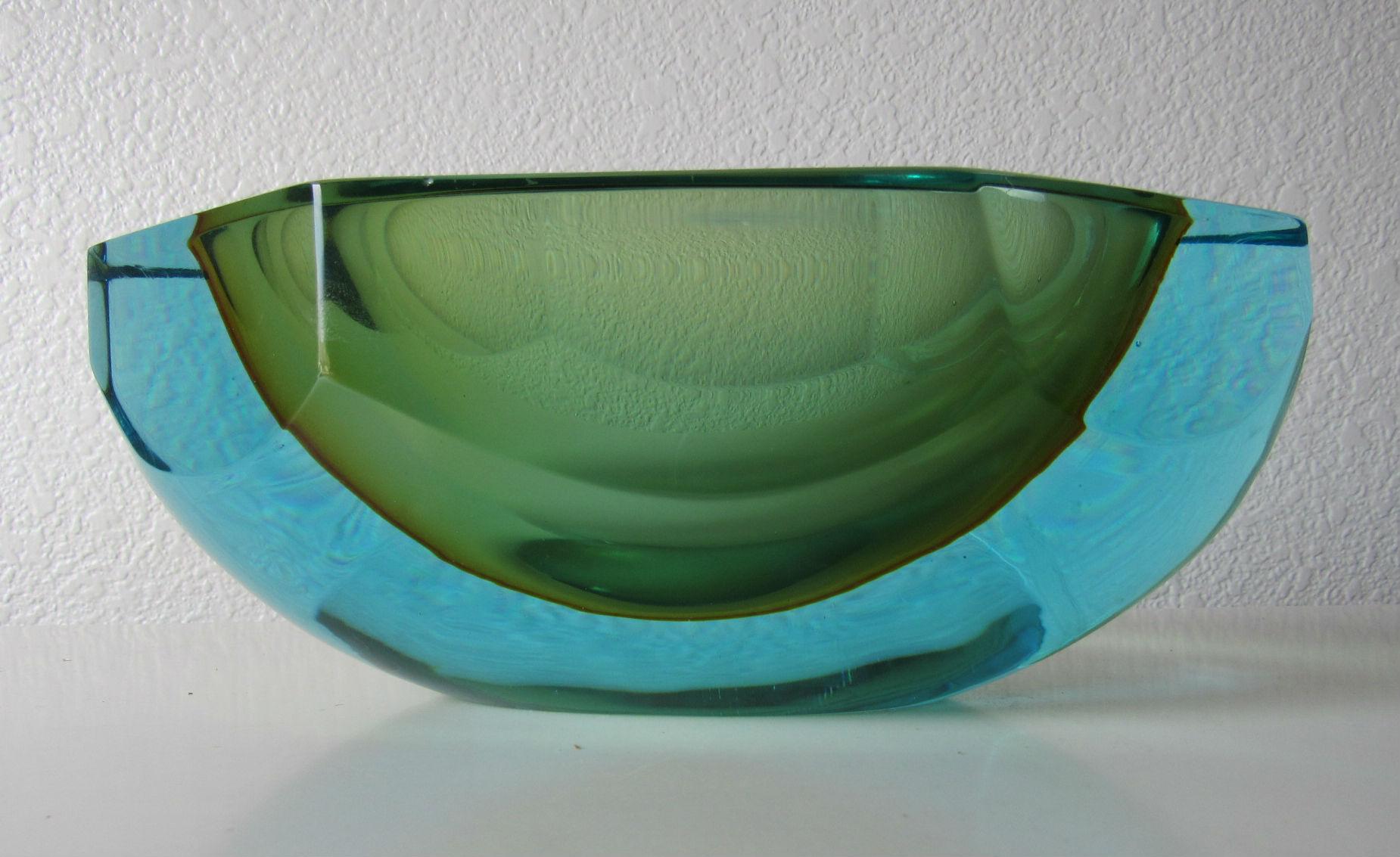 Poli Seguso Vetri d'Arte Murano Sommerso Blue Green Italian Art Glass Bowl (Moderne der Mitte des Jahrhunderts)