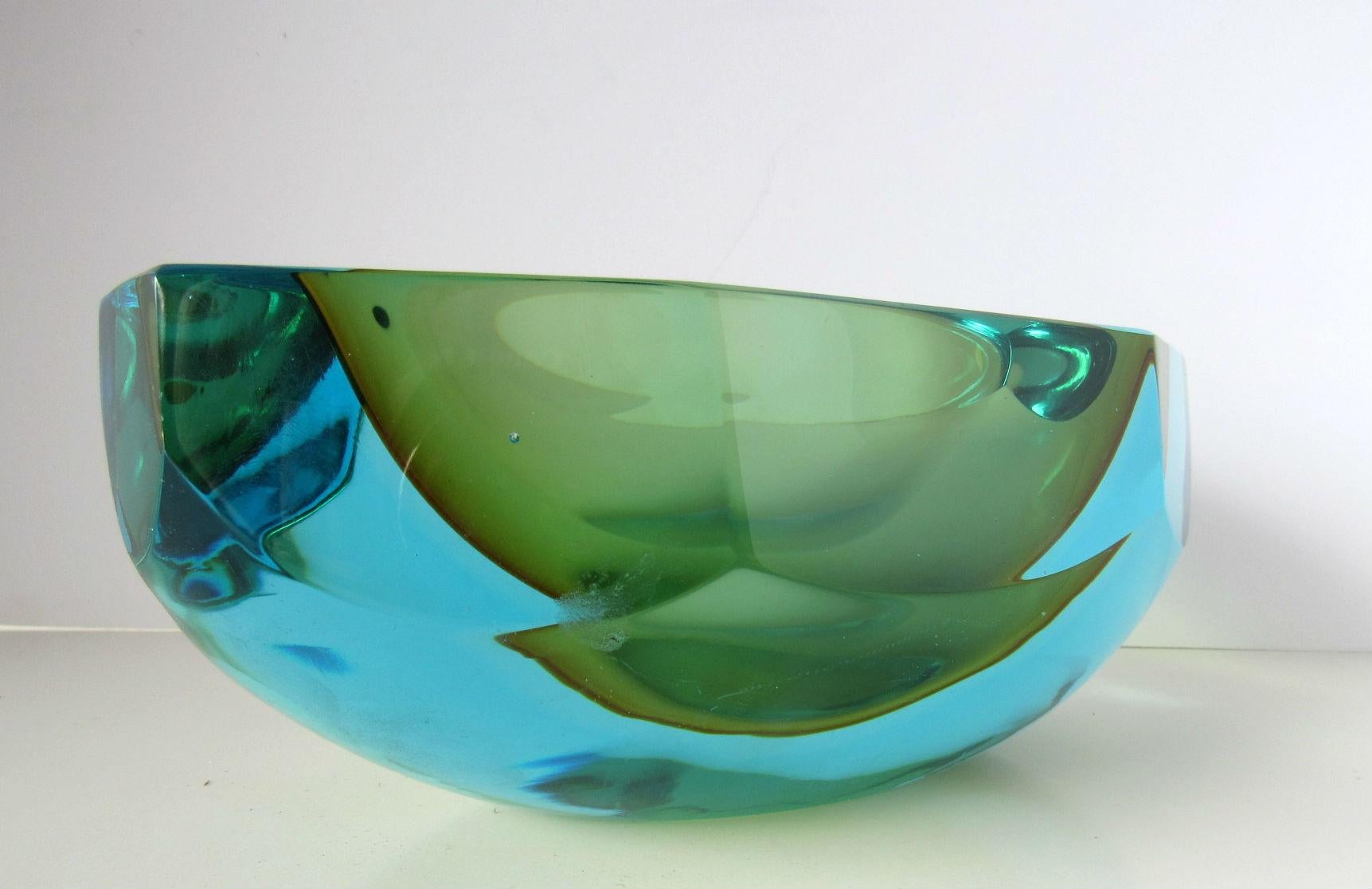 Poli Seguso Vetri d'Arte Murano Sommerso Blue Green Italian Art Glass Bowl (Glaskunst)