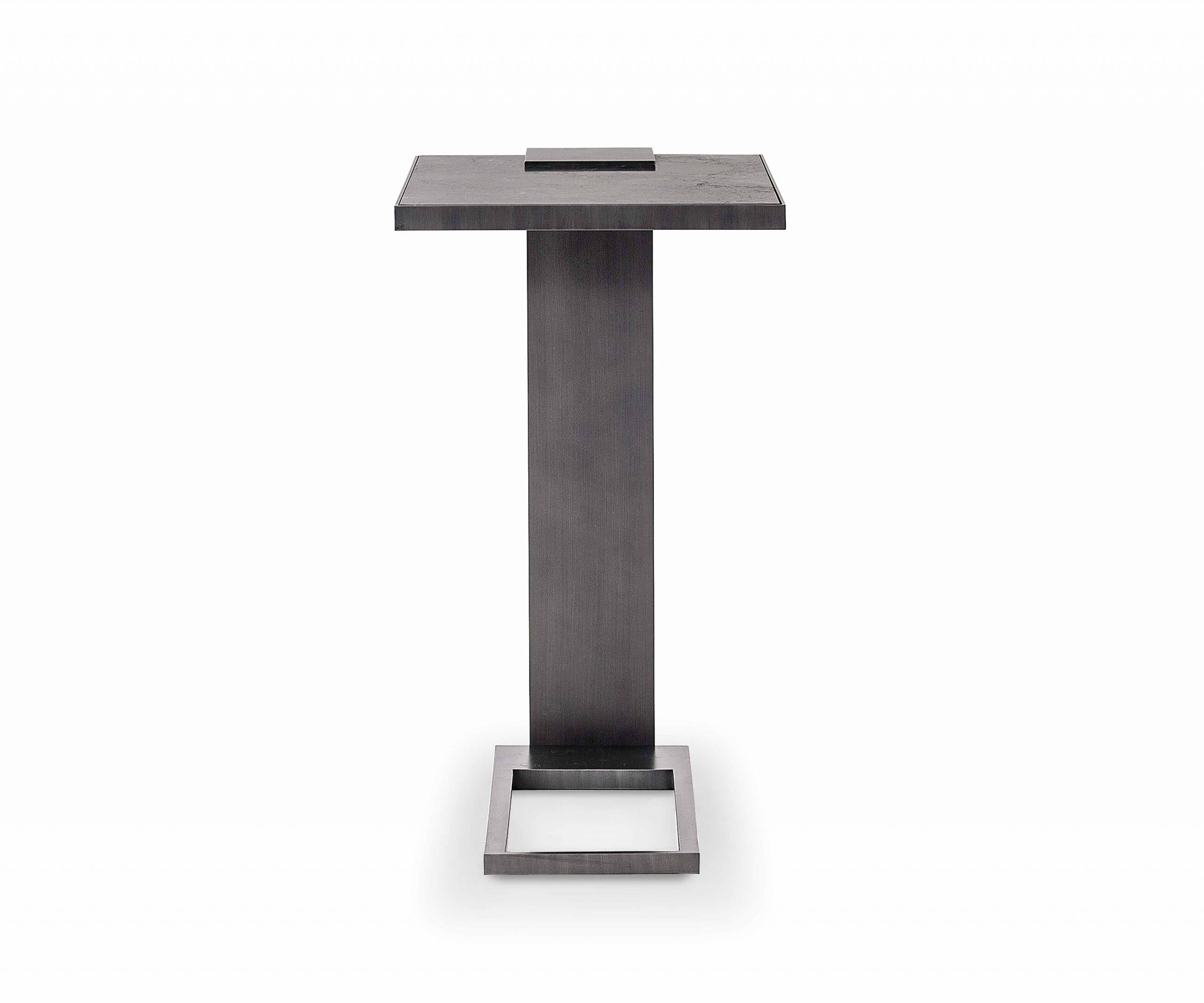 Contemporary Poli Side Table For Sale