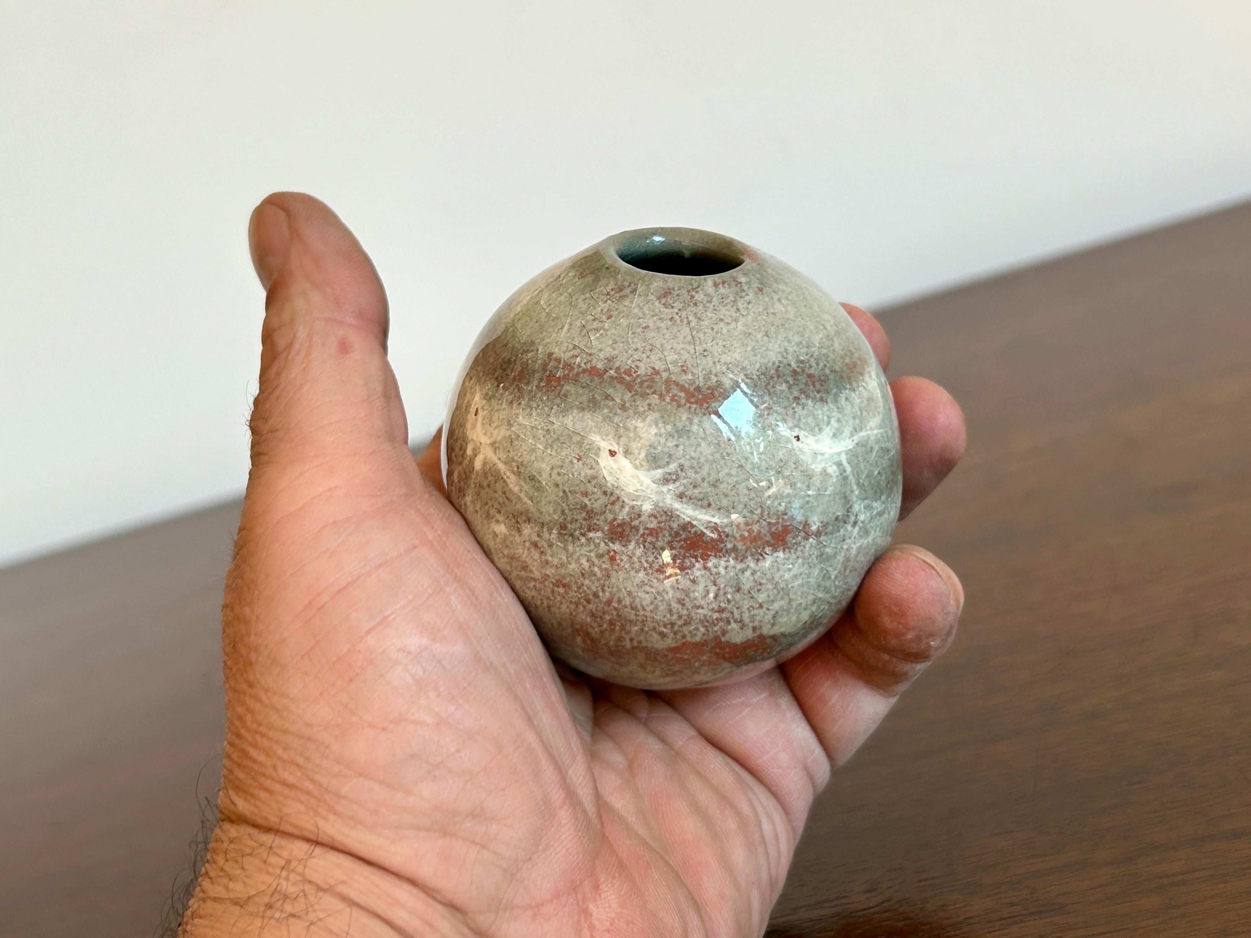 Mid-Century Modern Studio Pottery Spherical Weed Vase Polia Pillin For Sale