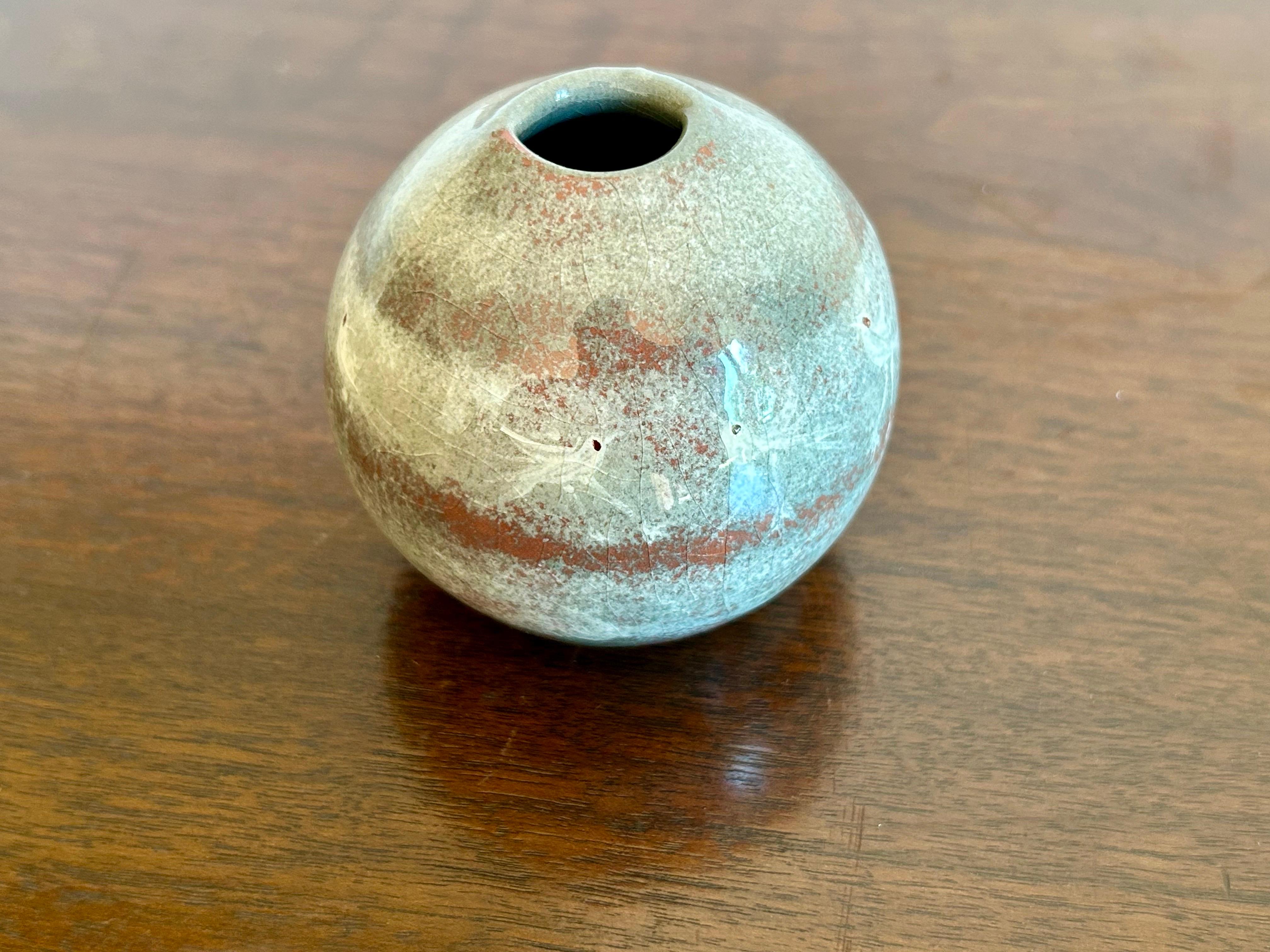 American Studio Pottery Spherical Weed Vase Polia Pillin For Sale