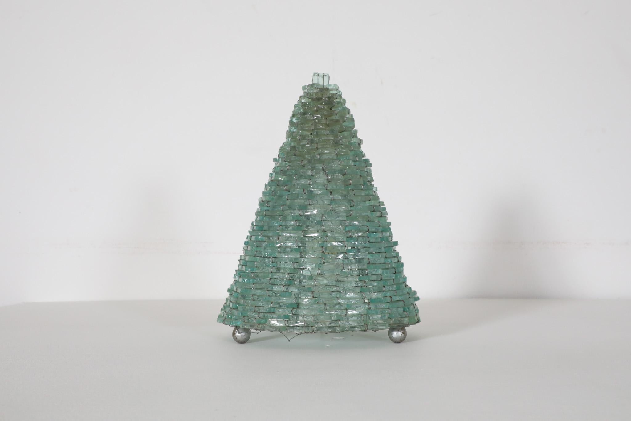 Poliarte Inspired Woven Glass Modernist Cone Table Lamp In Good Condition For Sale In Los Angeles, CA