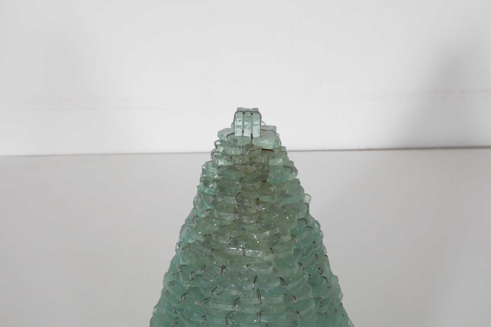 20th Century Poliarte Inspired Woven Glass Modernist Cone Table Lamp For Sale