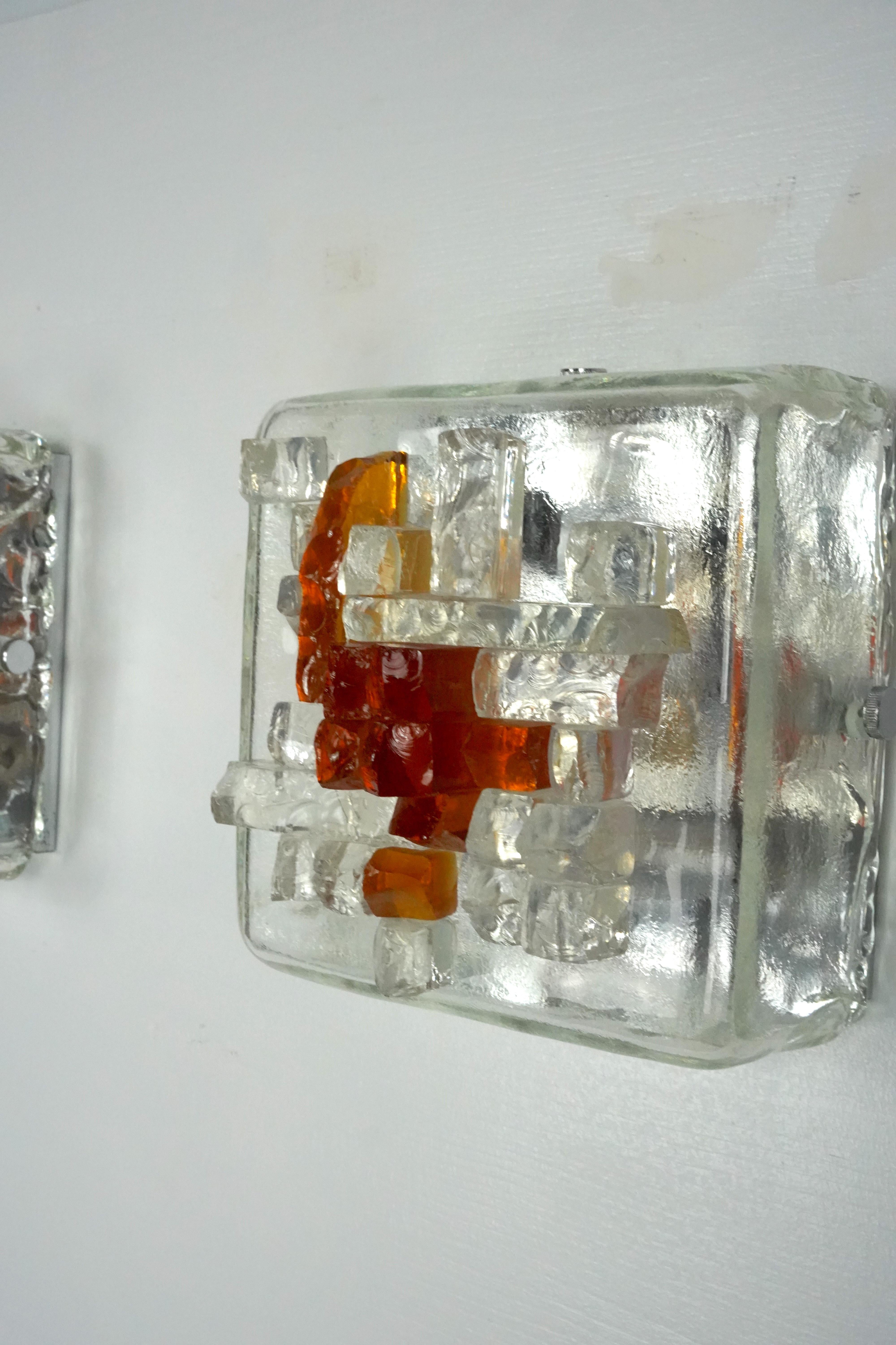 Poliarte, rare pair of wall lamps in cut murano glass. Italy 1970s For Sale 7