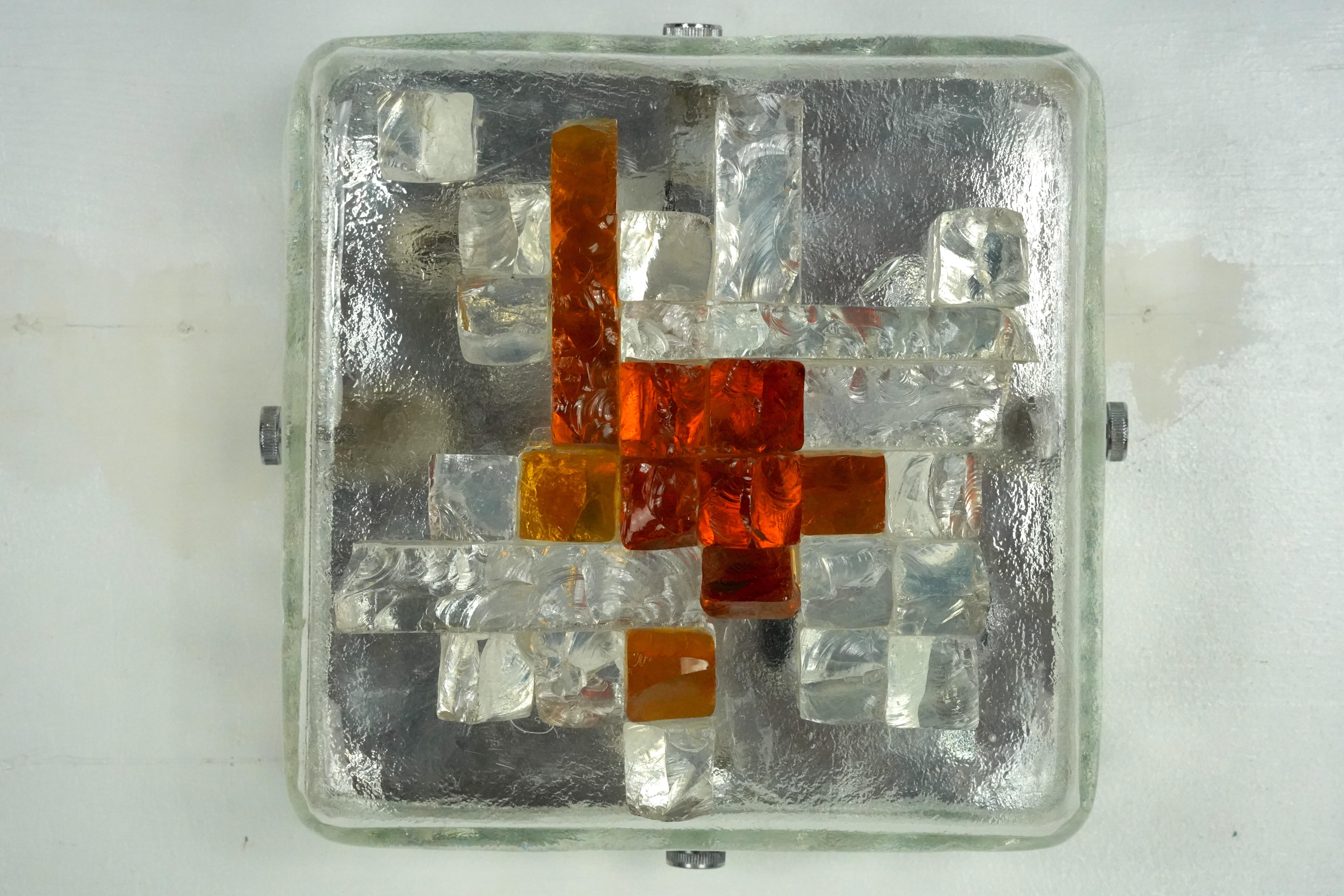 Poliarte, rare pair of wall lamps in cut murano glass. Italy 1970s For Sale 9