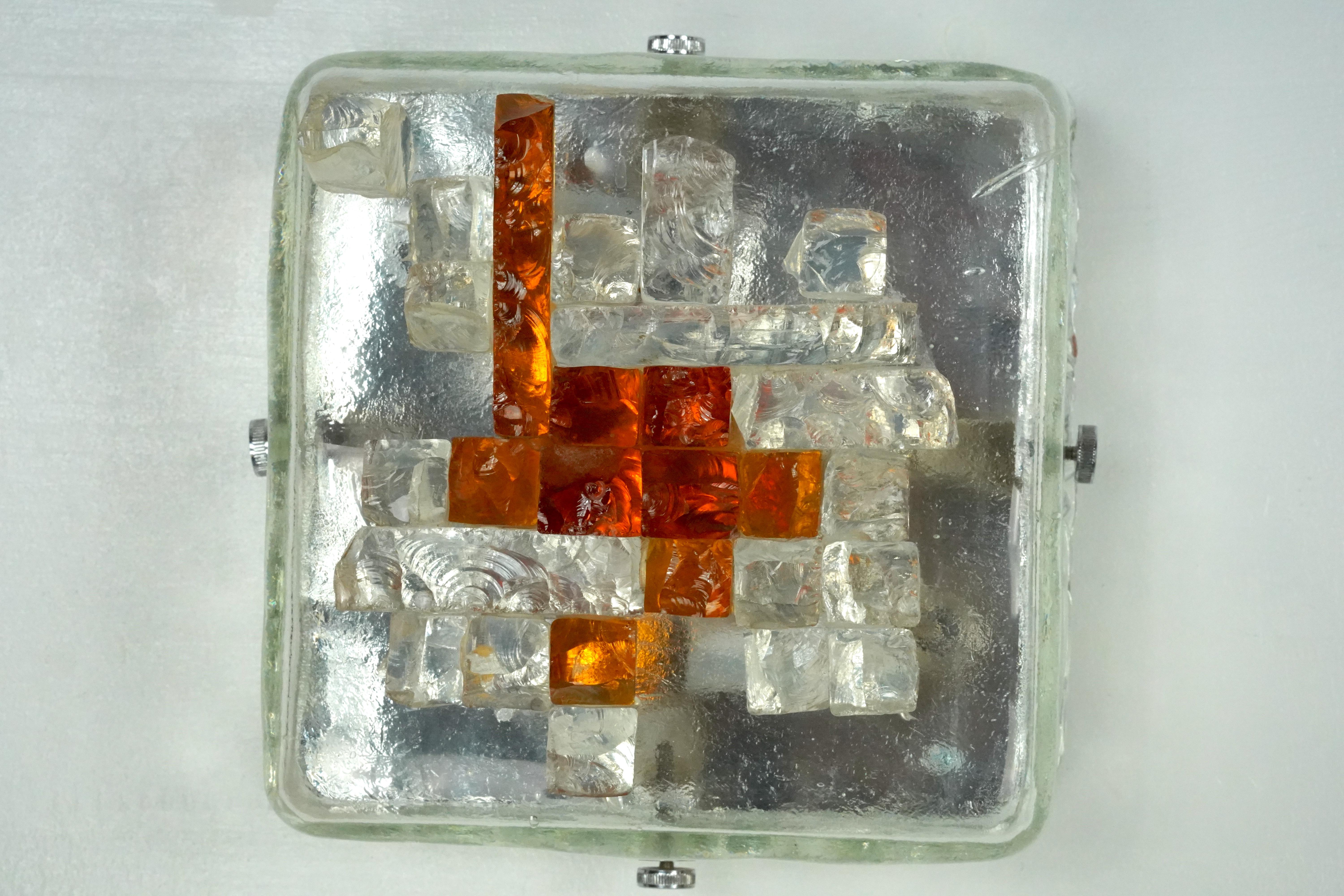 Poliarte, rare pair of wall lamps in cut murano glass. Italy 1970s For Sale 10