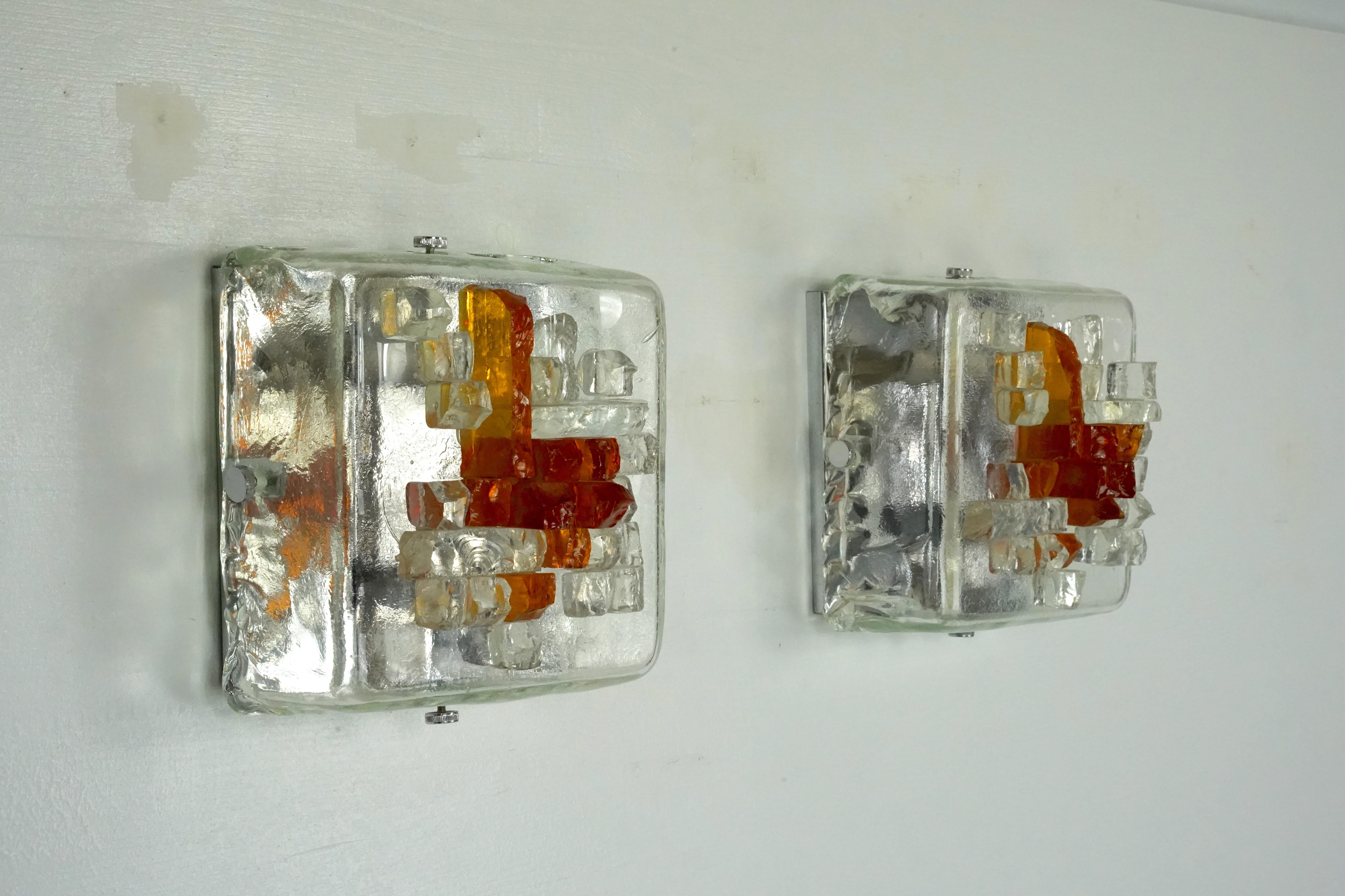 Poliarte, rare pair of wall lamps in cut murano glass. Italy 1970s In Good Condition For Sale In Catania, CT