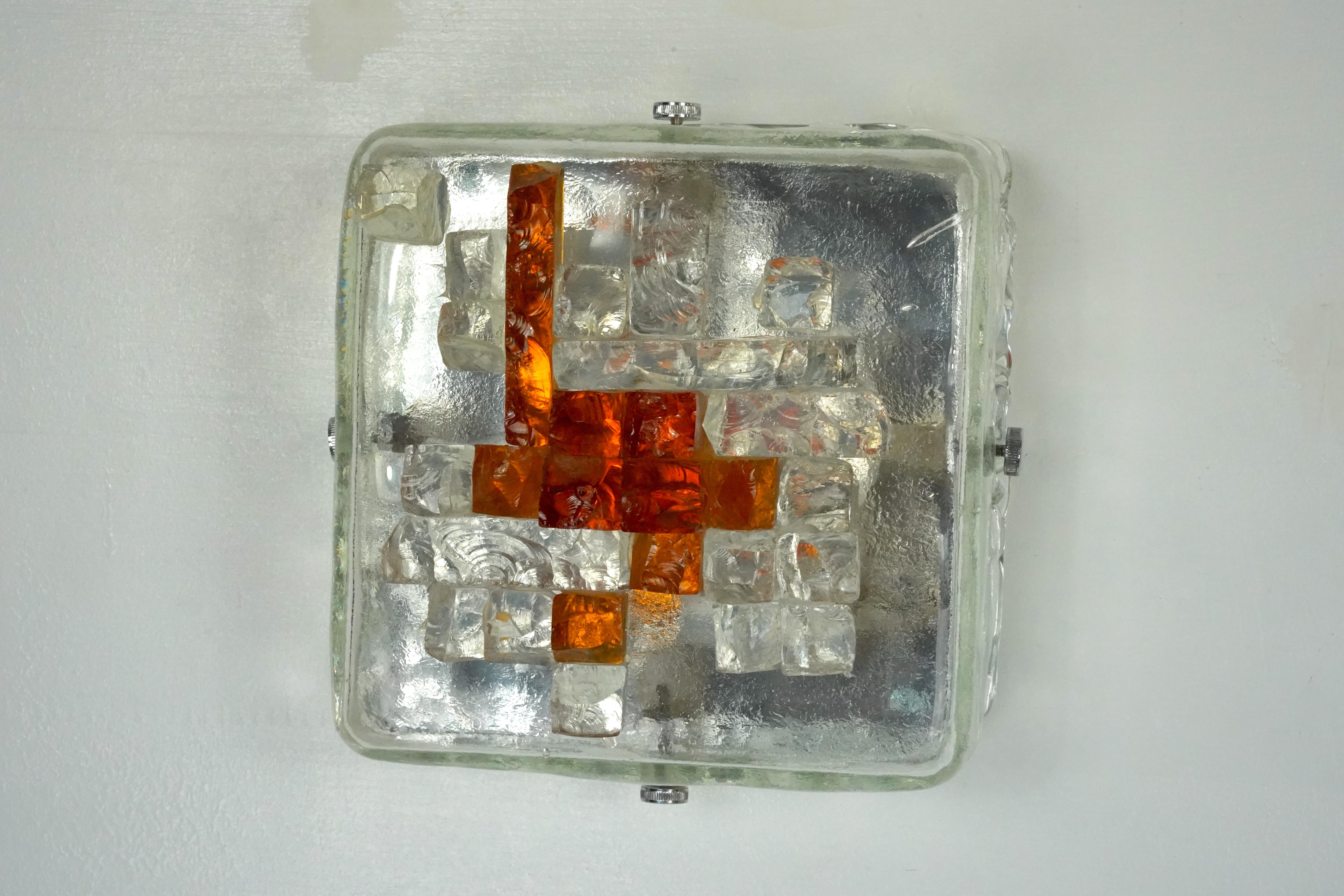 Murano Glass Poliarte, rare pair of wall lamps in cut murano glass. Italy 1970s For Sale